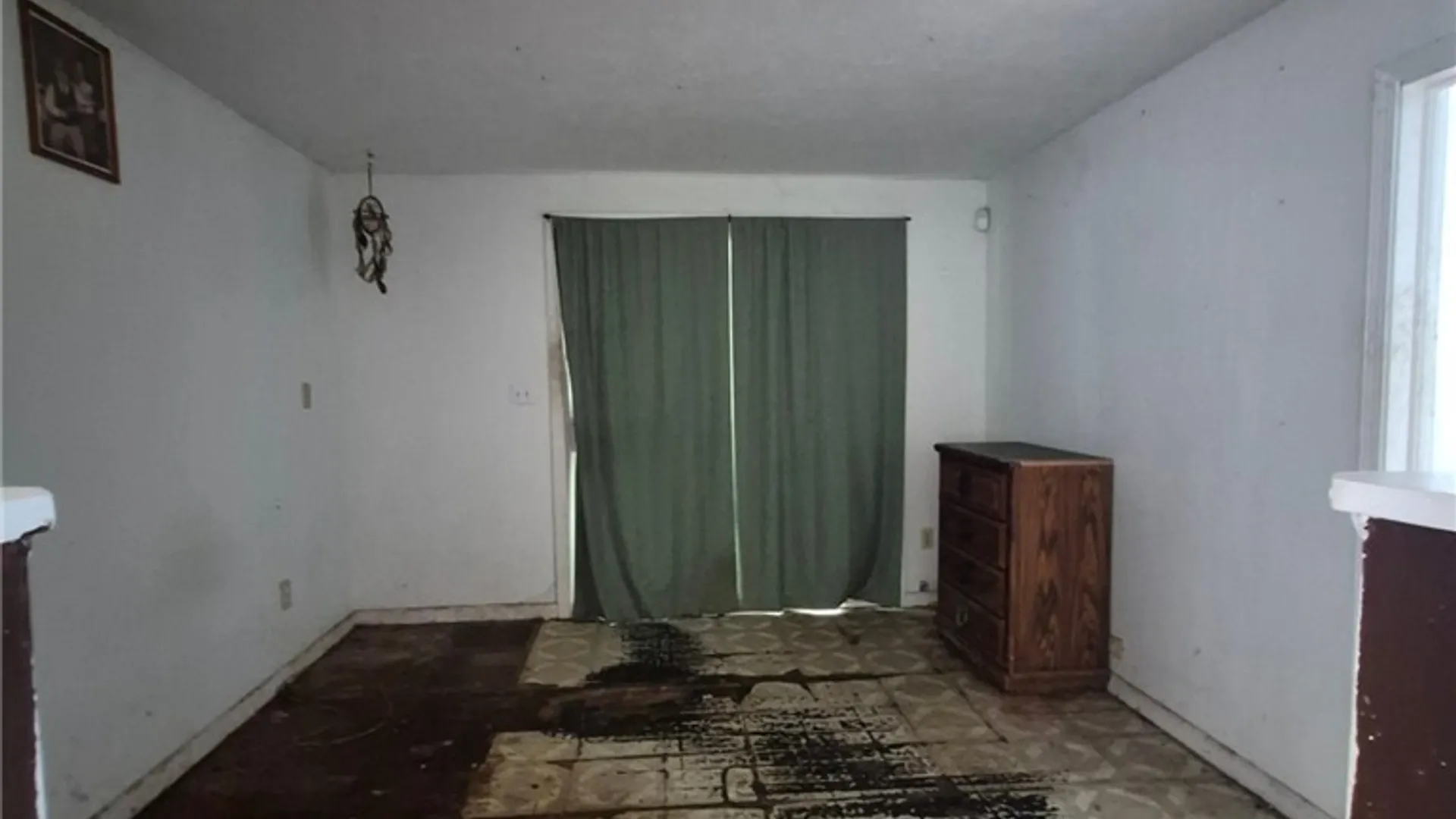 Property at 132 Hoefler Street, Syracuse, NY 13204 4