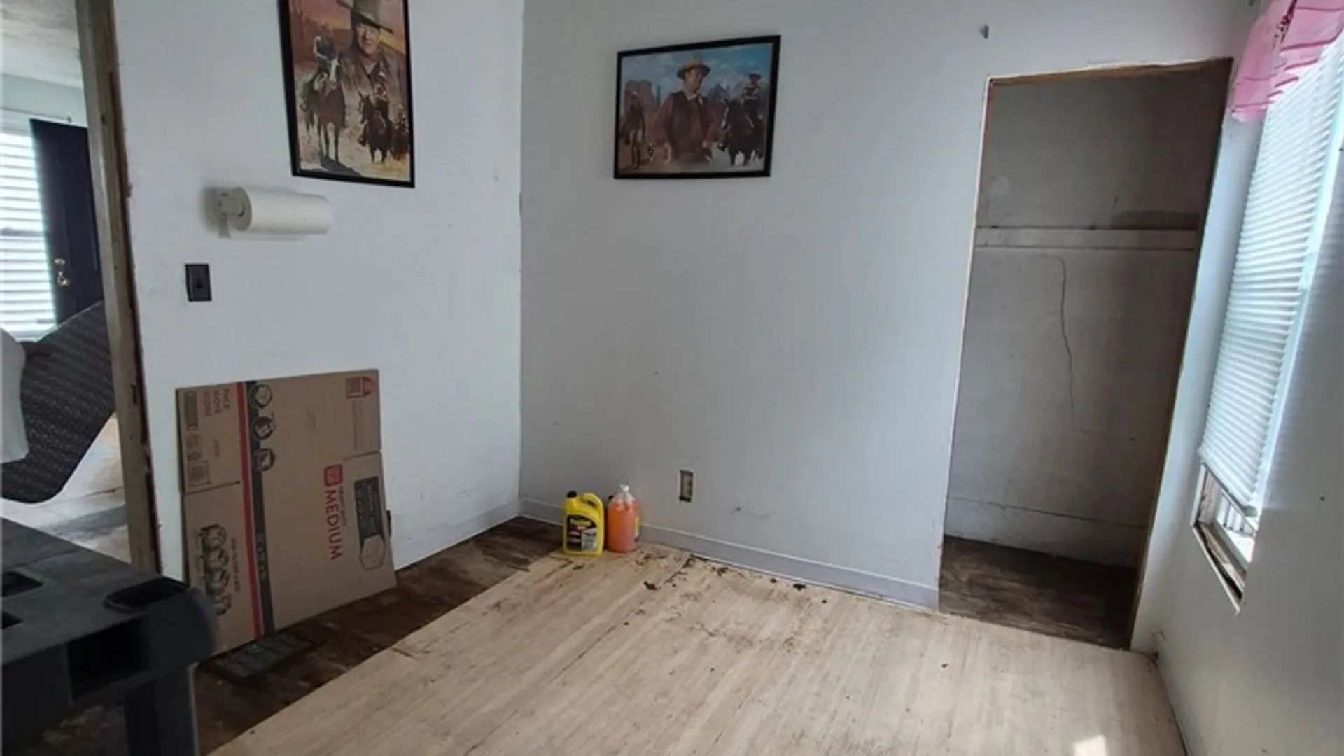 Property at 132 Hoefler Street, Syracuse, NY 13204 10