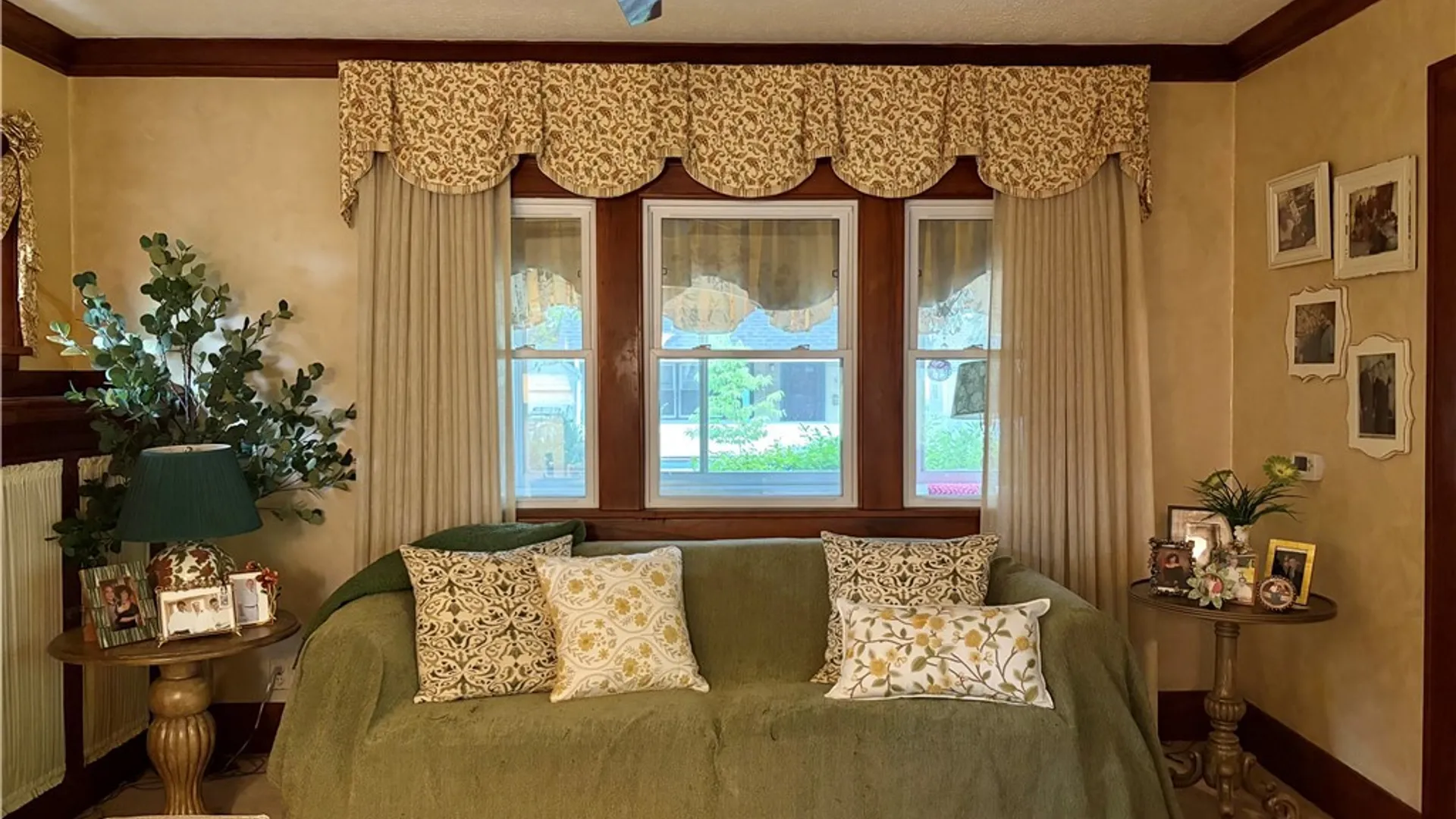 Property at 9 Norran Drive, Rochester, NY 14609 14