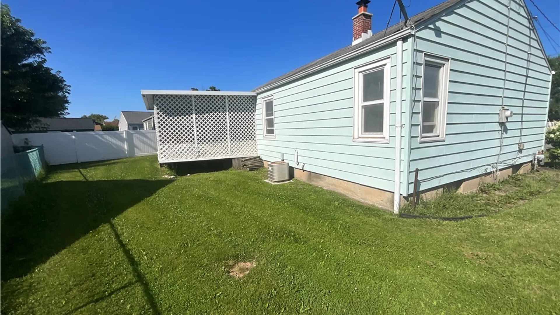 Property at 1212 90th Street, Niagara Falls, NY 14304 15