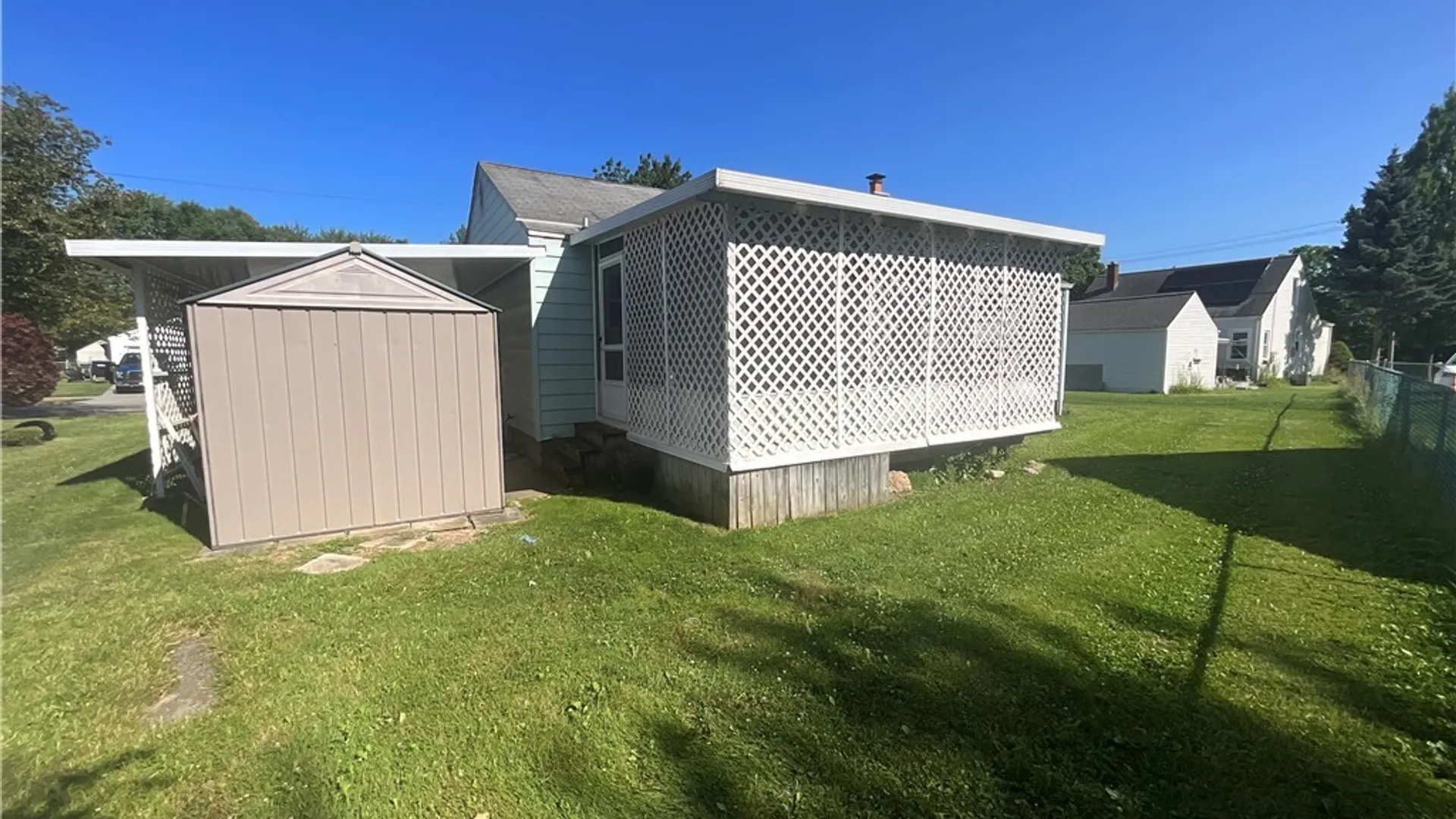 Property at 1212 90th Street, Niagara Falls, NY 14304 16