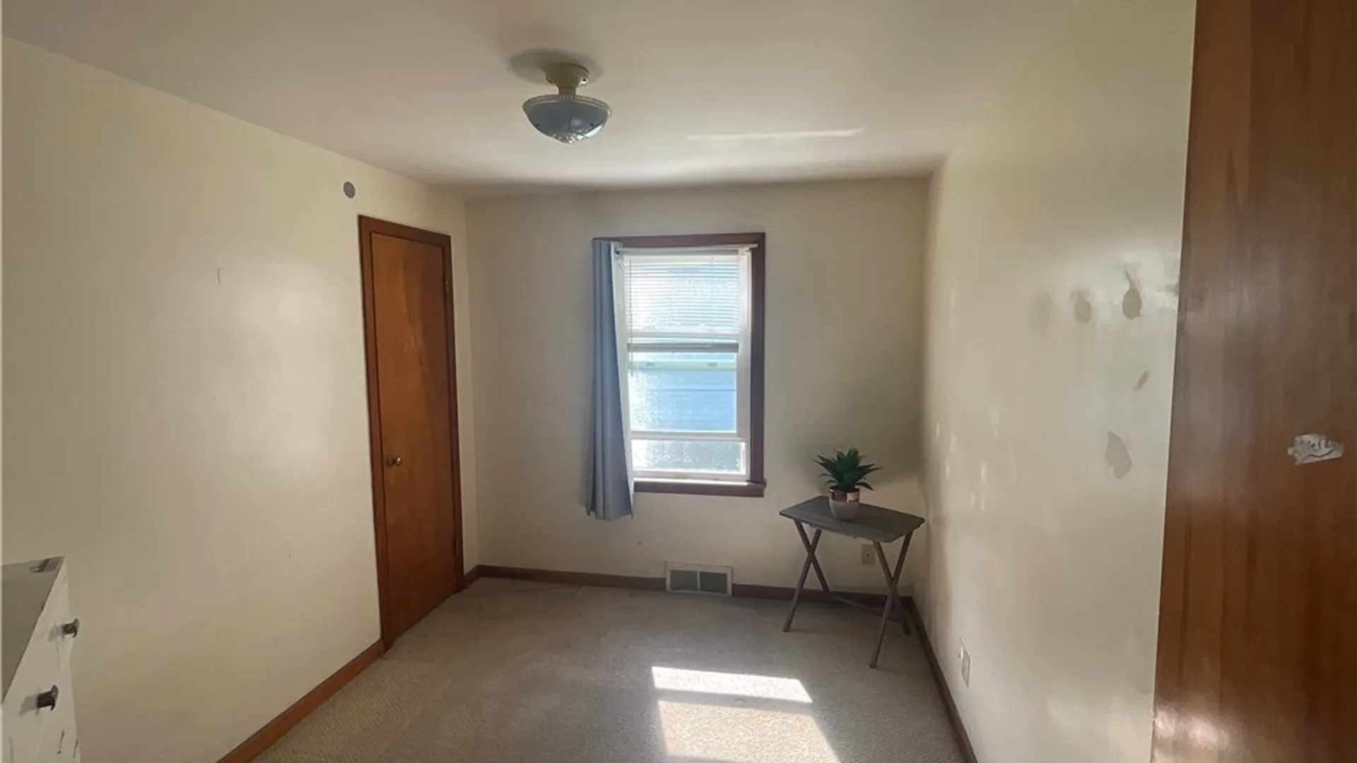 Property at 1212 90th Street, Niagara Falls, NY 14304 9