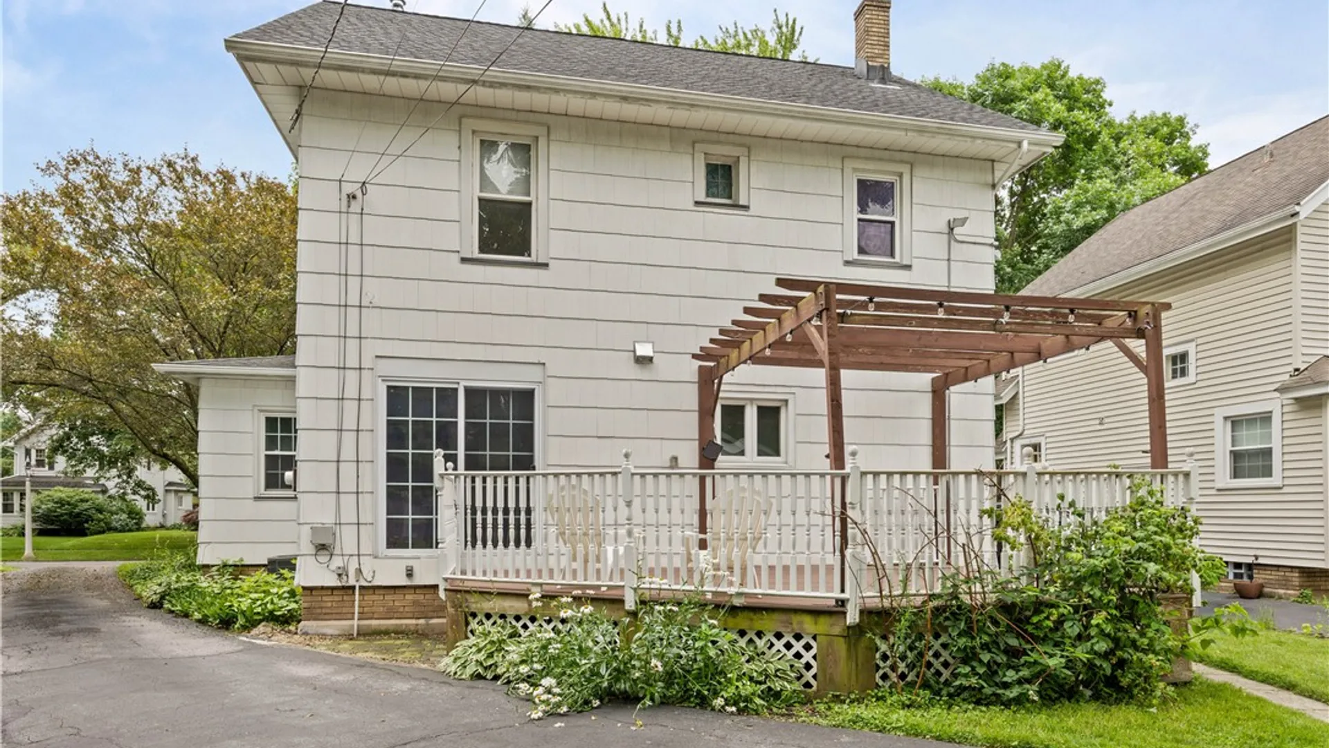 Property at 195 Saint Regis Drive, Brighton, NY 14618 39