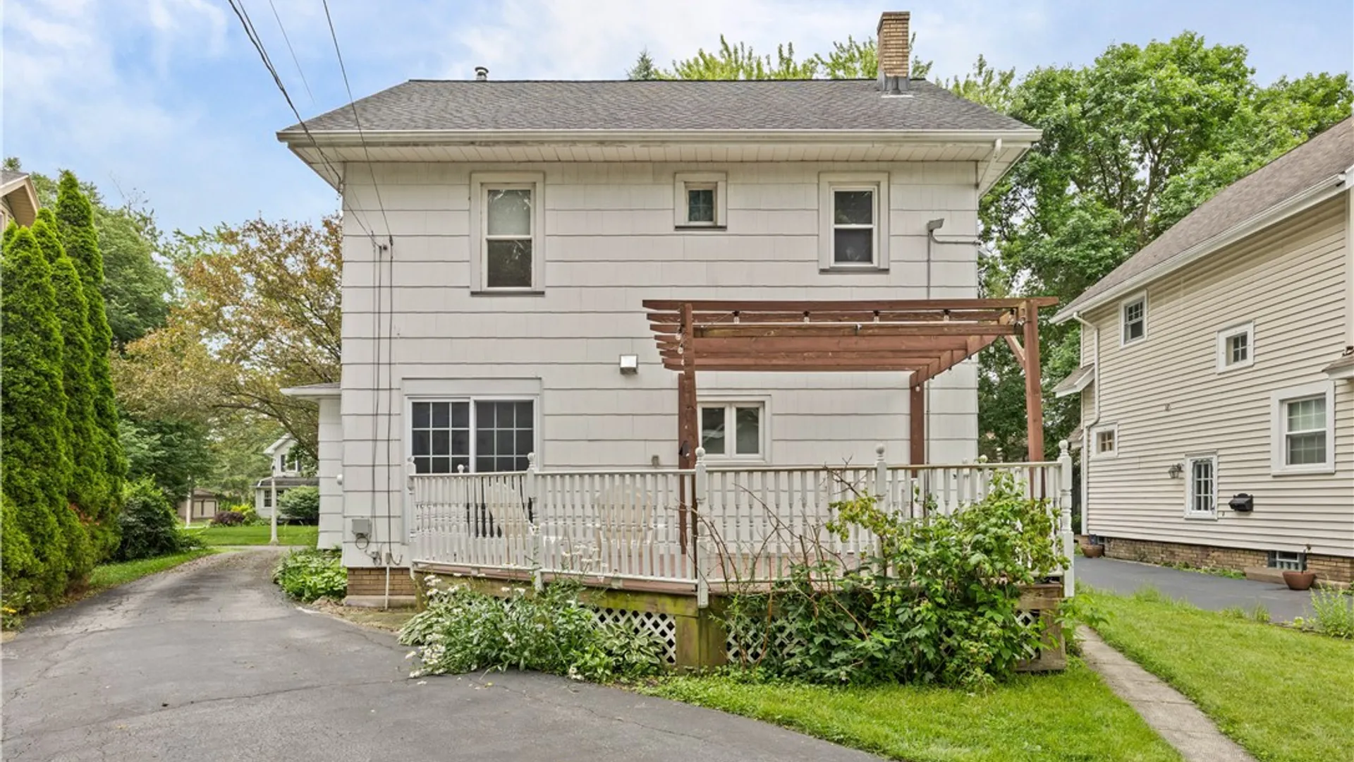 Property at 195 Saint Regis Drive, Brighton, NY 14618 41