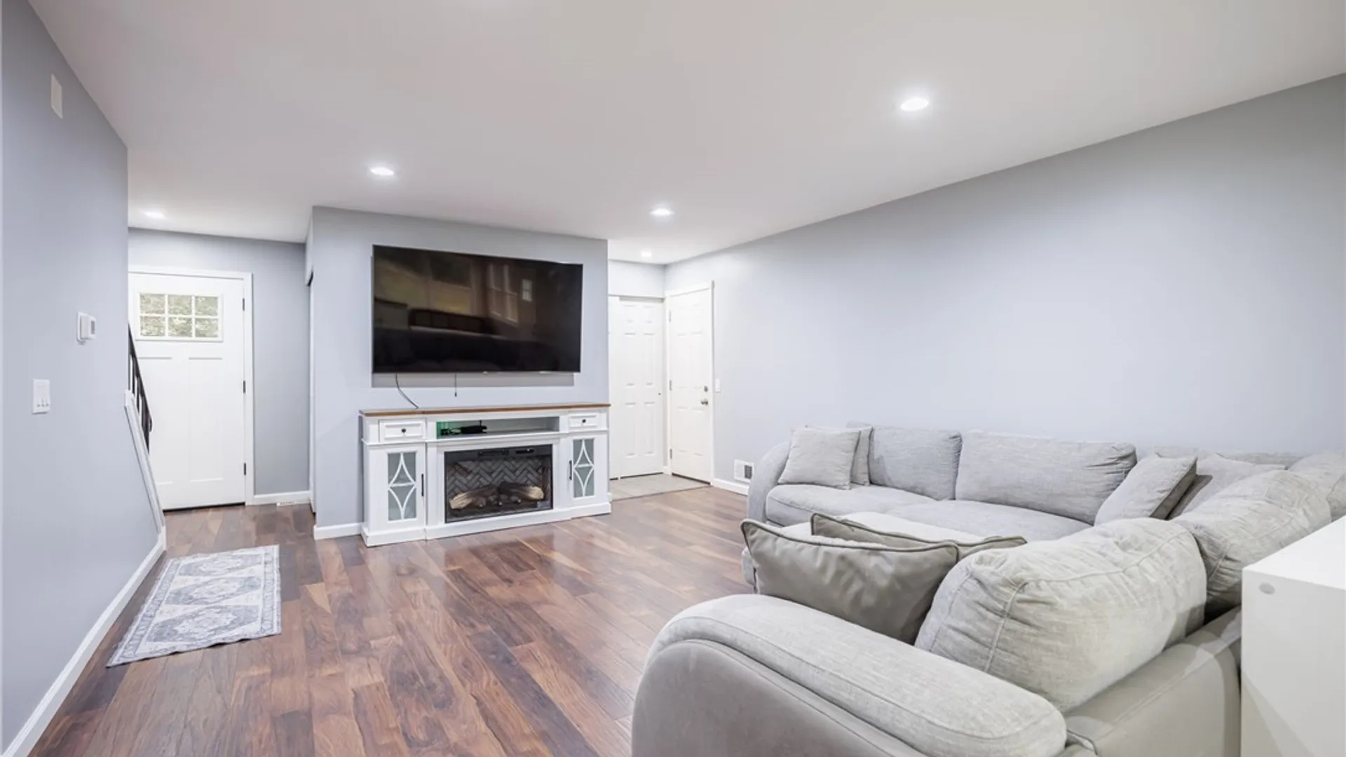 Property at 10 Guaymar Circle, Chili, NY 14624 17