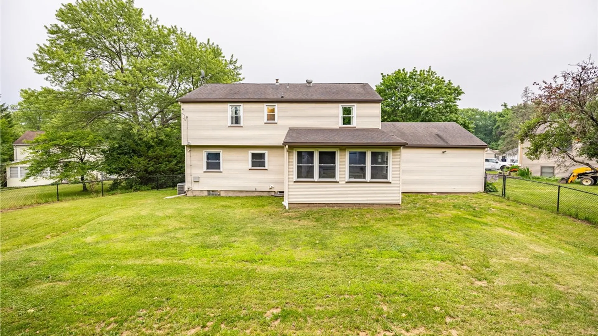 Property at 10 Guaymar Circle, Chili, NY 14624 40