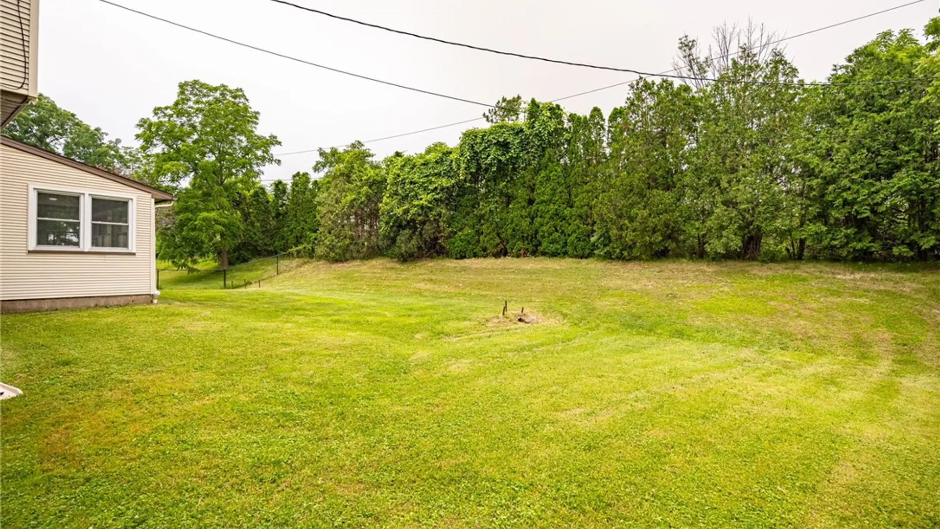 Property at 10 Guaymar Circle, Chili, NY 14624 42