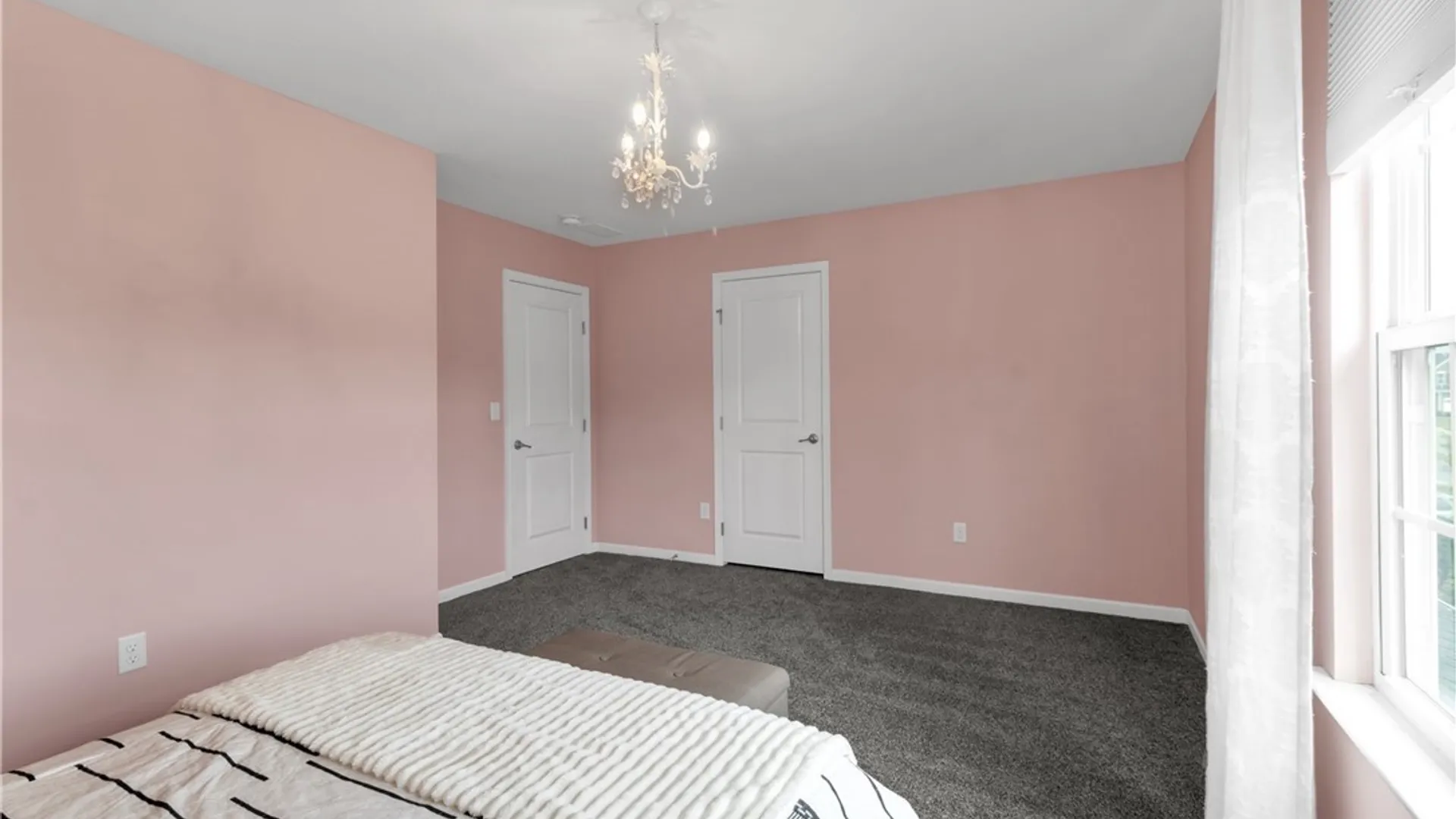 Property at 38 Middlebury Lane, Lancaster, NY 14086 32