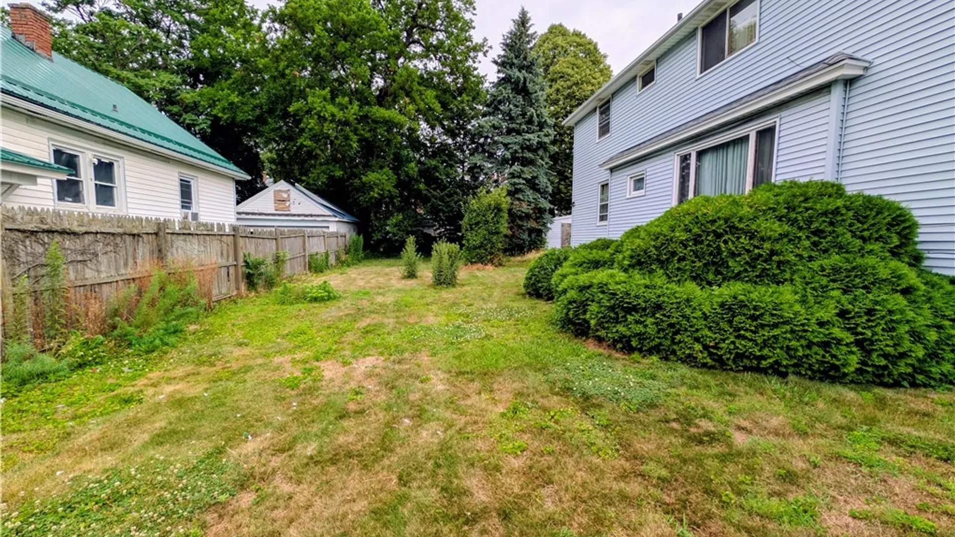 Property at 34 Drexel Road, Buffalo, NY 14214 3
