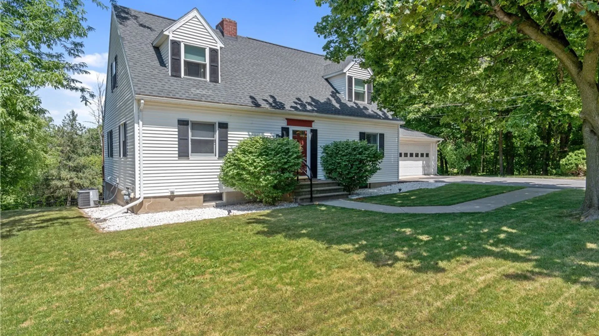 Property at 1292 Genesee Street, Oneida, NY 13421 2