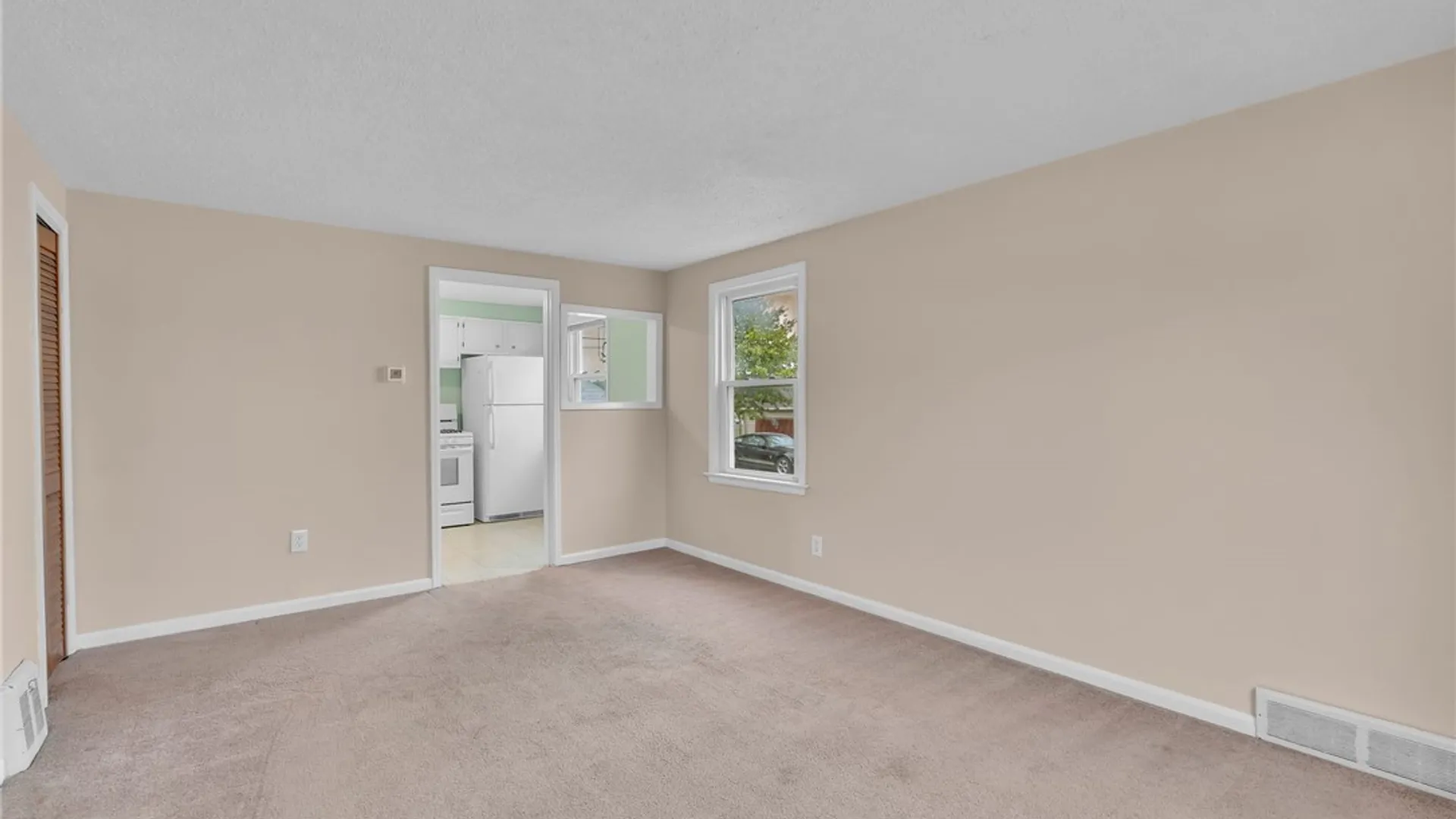 Property at 4529 Union Road, Cheektowaga, NY 14225 29