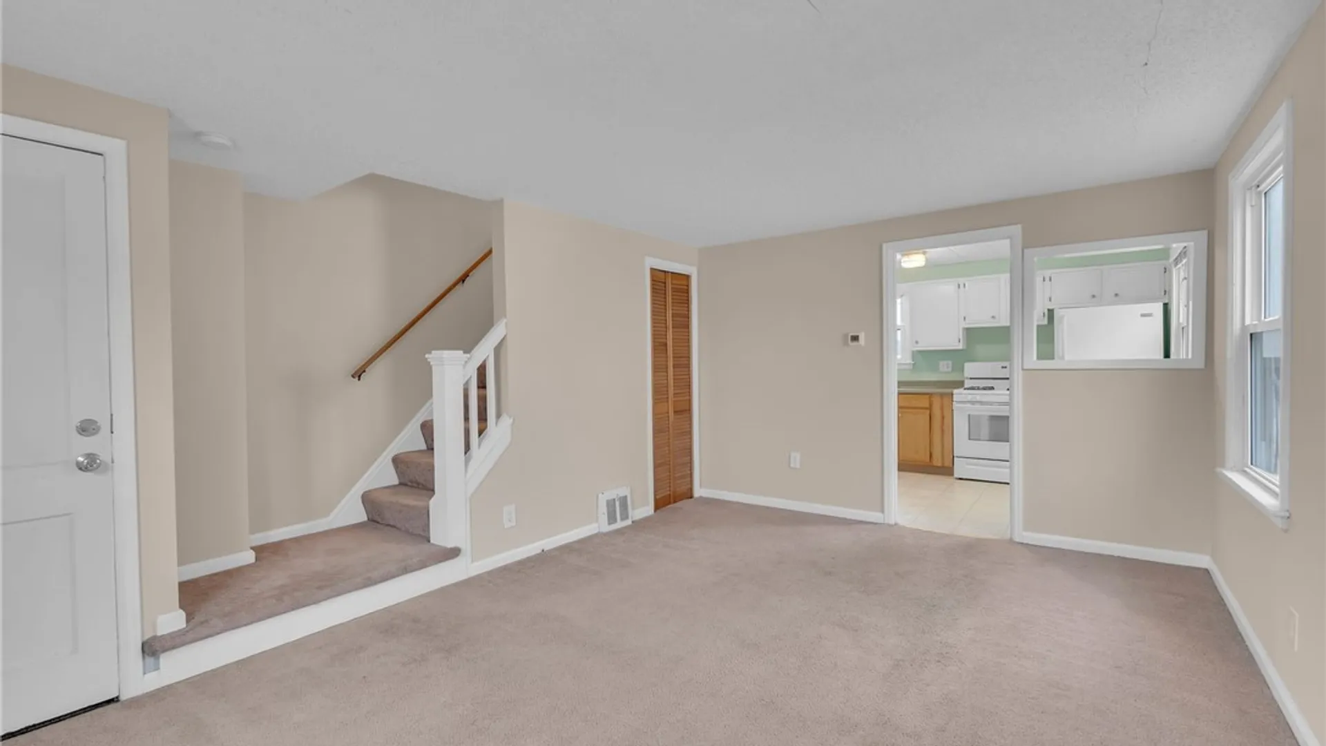 Property at 4529 Union Road, Cheektowaga, NY 14225 30