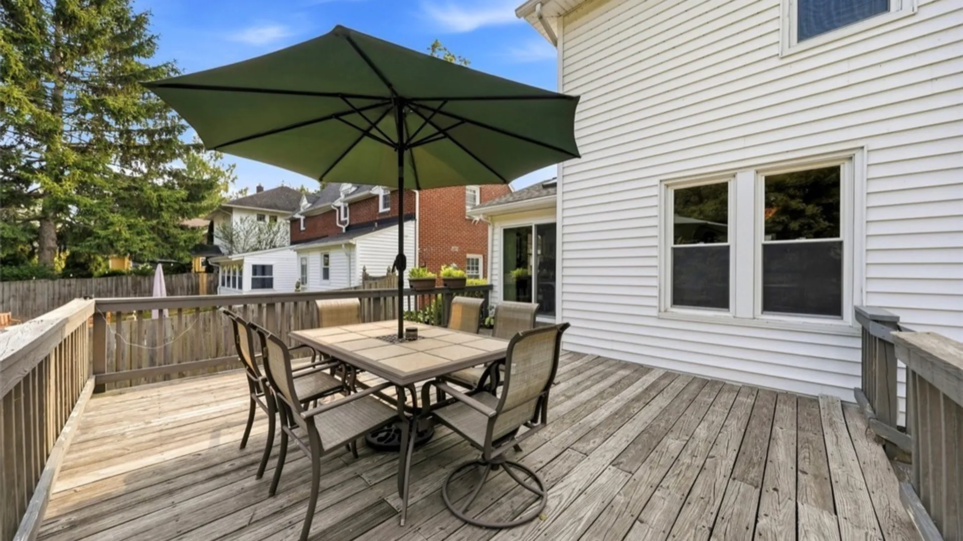 Property at 37 Anderson Place, Hamburg, NY 14075 35