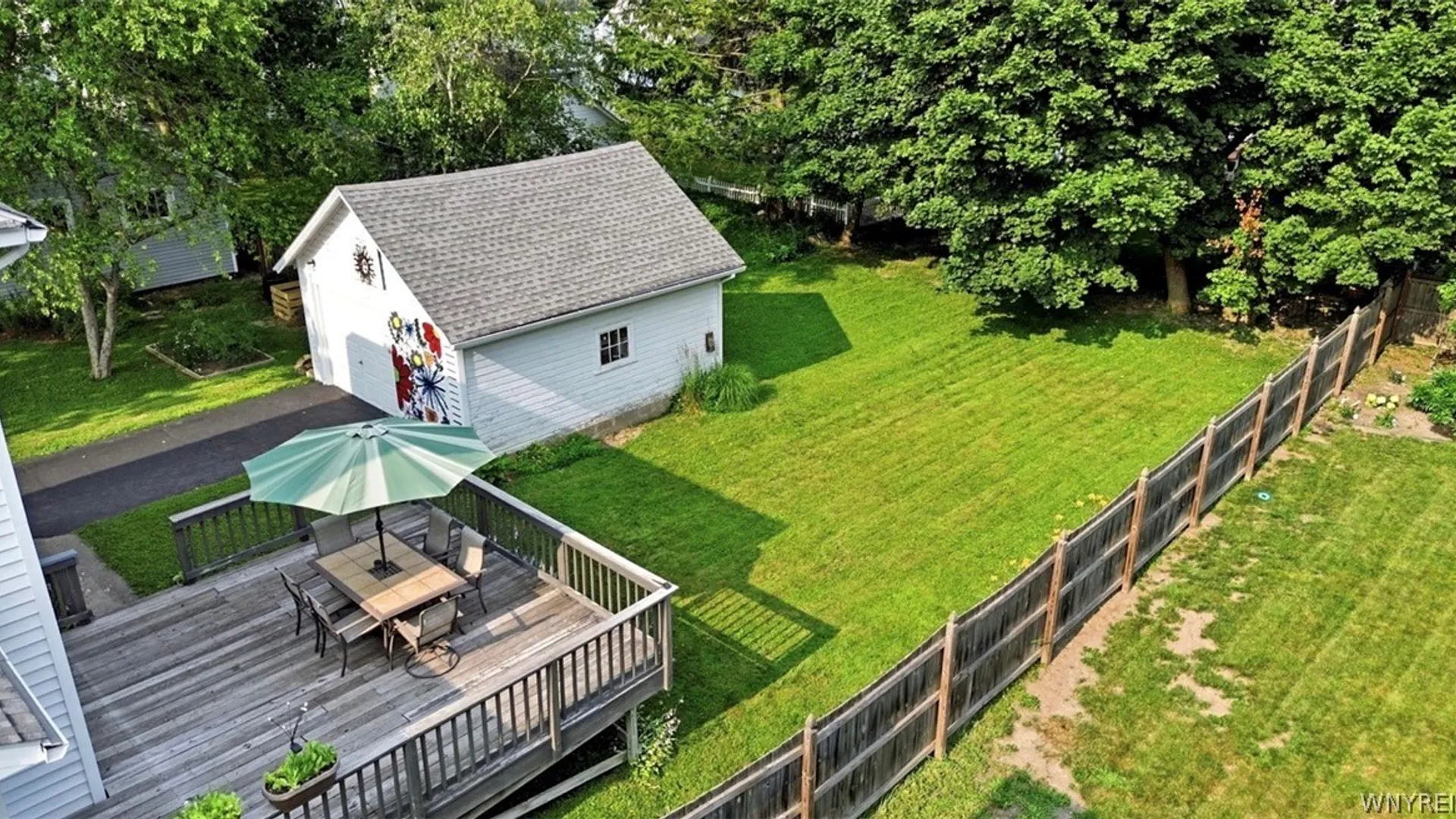Property at 37 Anderson Place, Hamburg, NY 14075 40