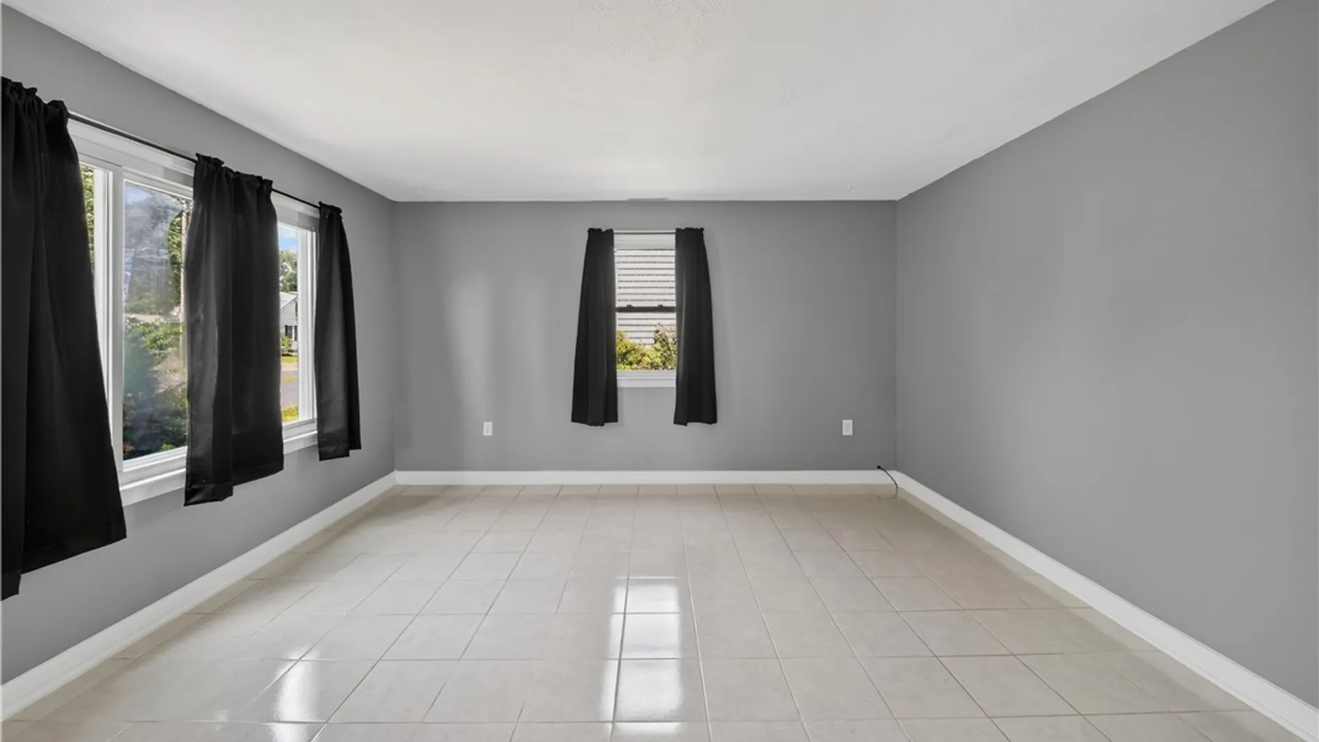 Property at 306 Hanover Avenue, Salina, NY 13088 13