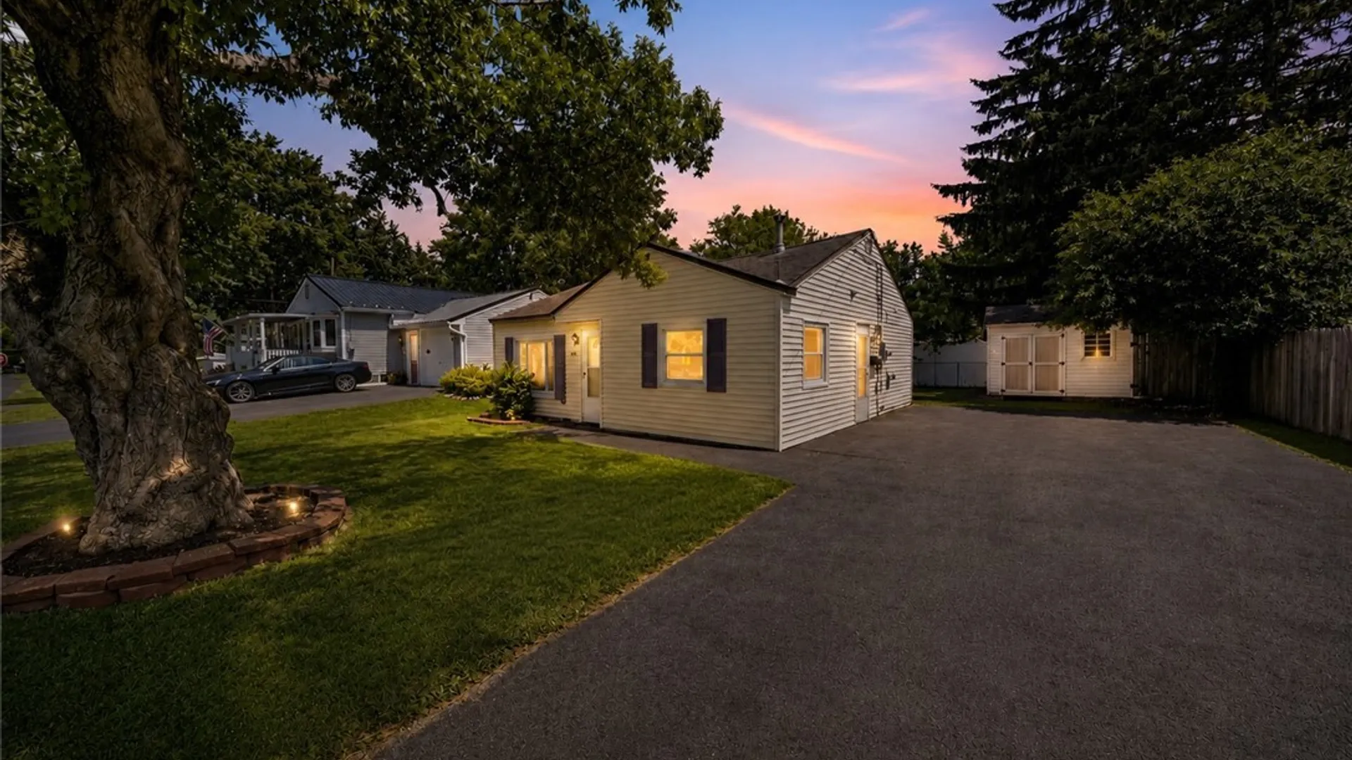 Property at 306 Hanover Avenue, Salina, NY 13088 5