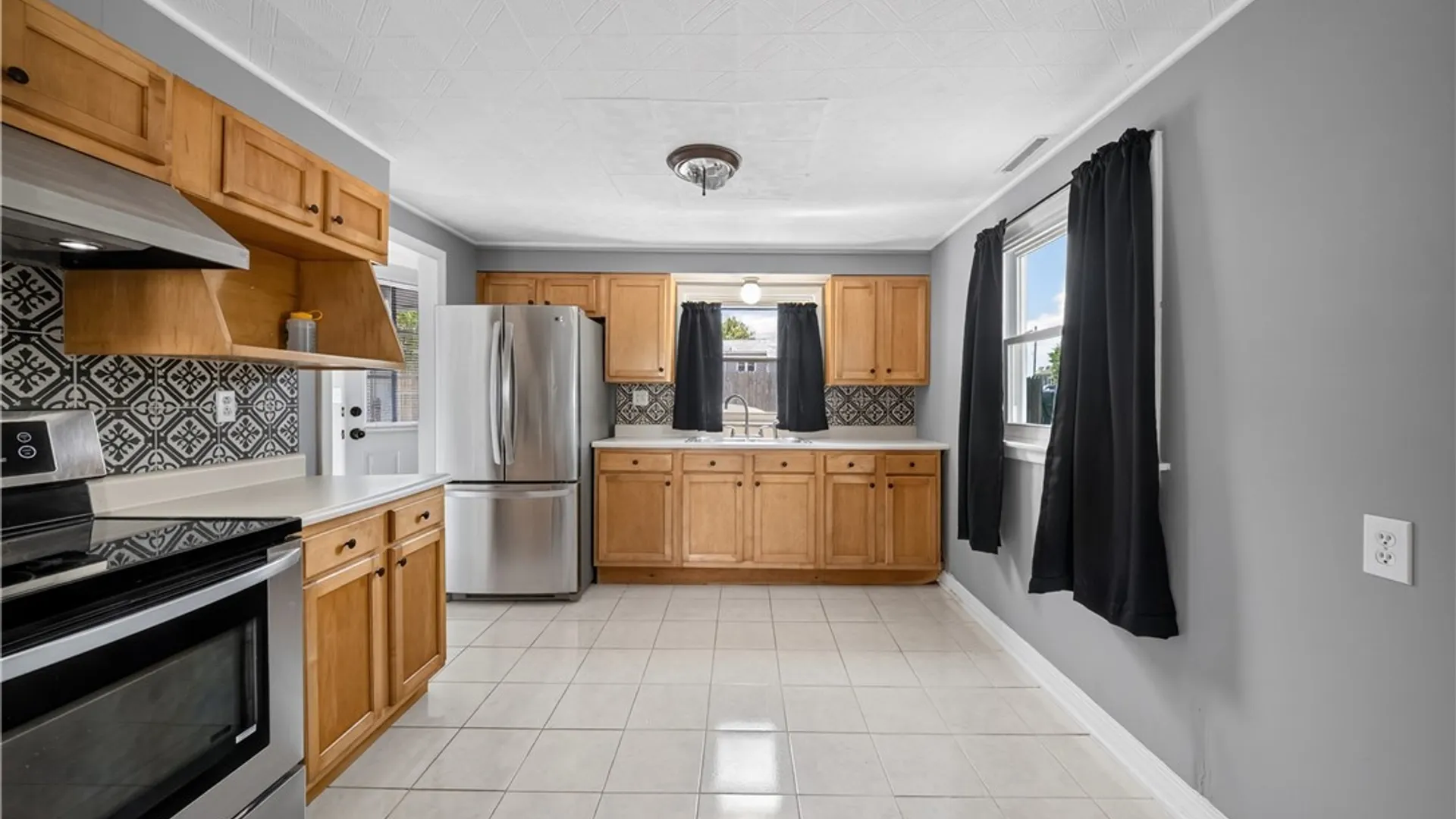 Property at 306 Hanover Avenue, Salina, NY 13088 9
