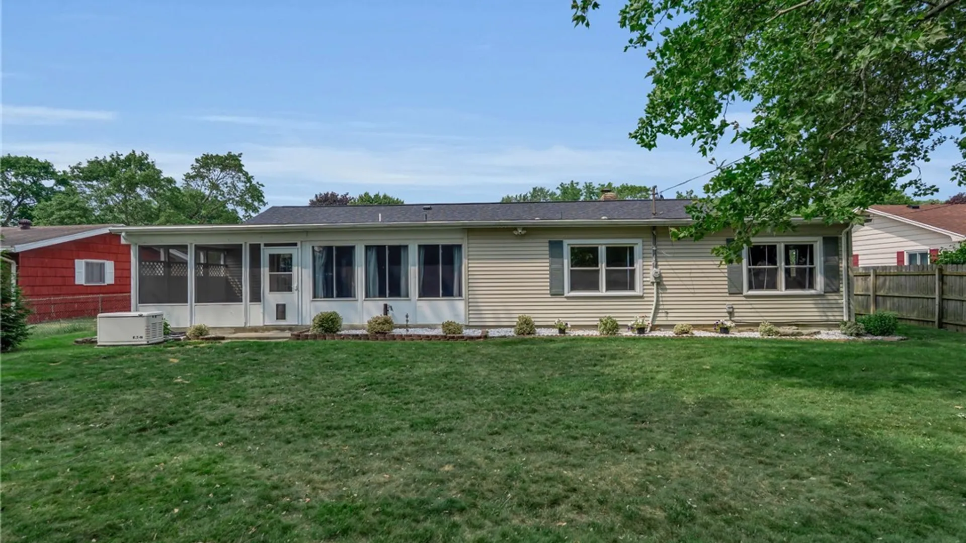 Property at 20 Fordham Drive, Batavia City, NY 14020 42