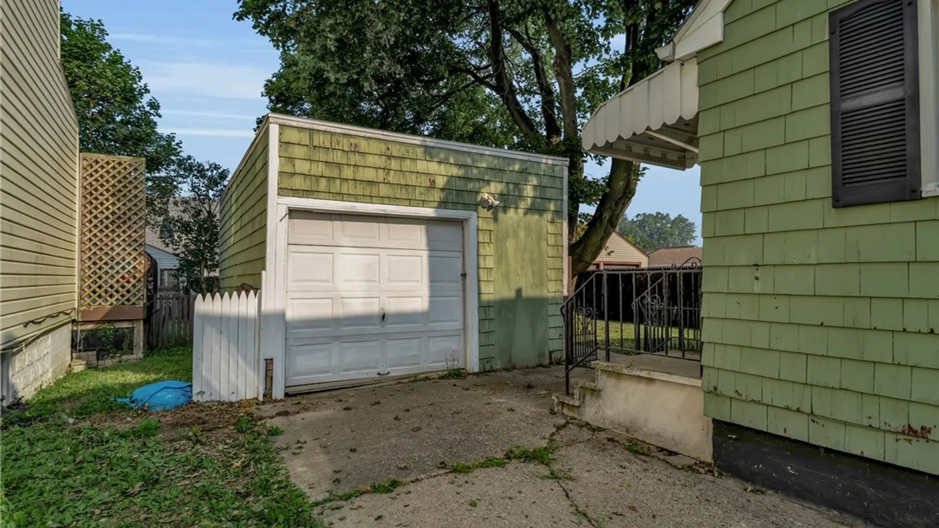 Property at 42 Tindle Avenue, West Seneca, NY 14224 20