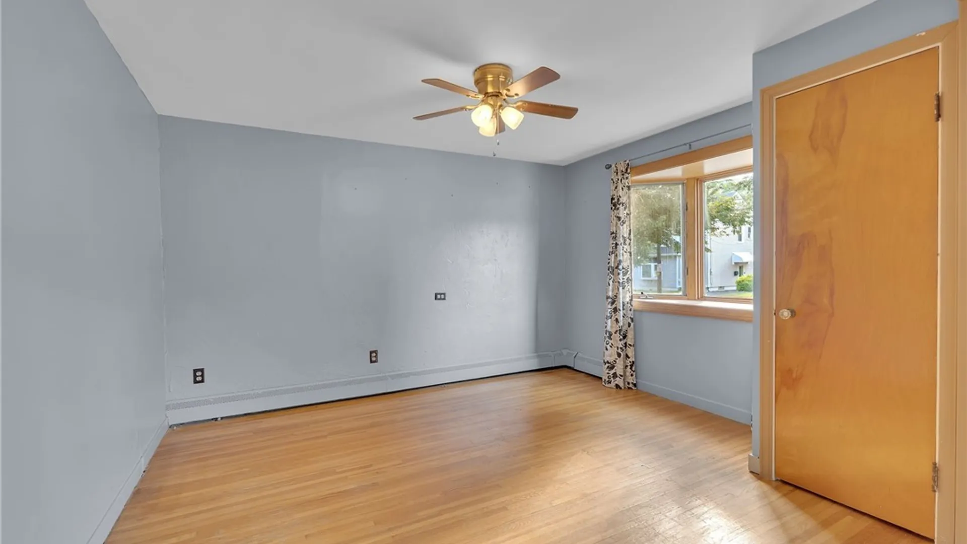 Property at 42 Tindle Avenue, West Seneca, NY 14224 6