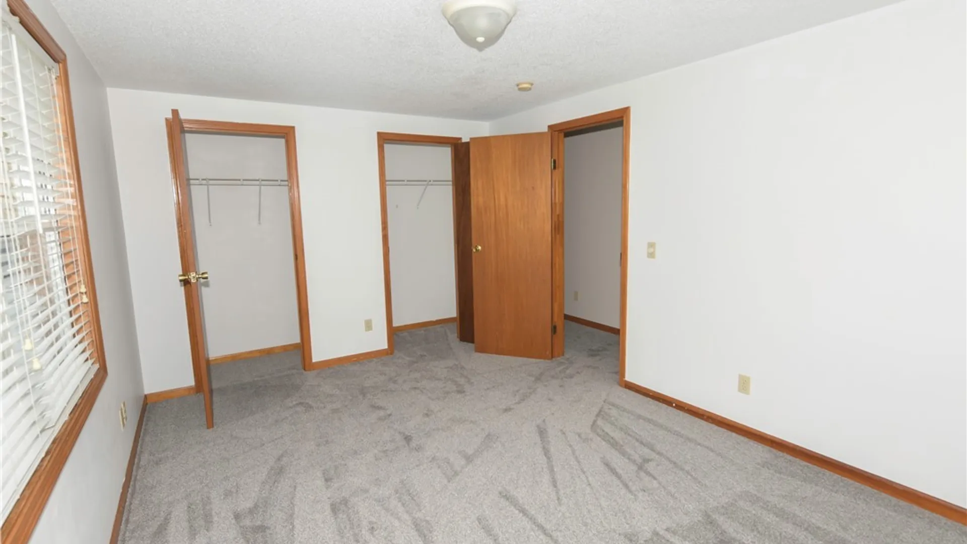 Property at 329 Summit Boulevard, North Tonawanda, NY 14120 16