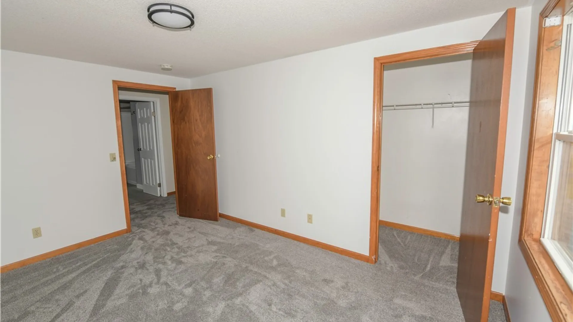 Property at 329 Summit Boulevard, North Tonawanda, NY 14120 19