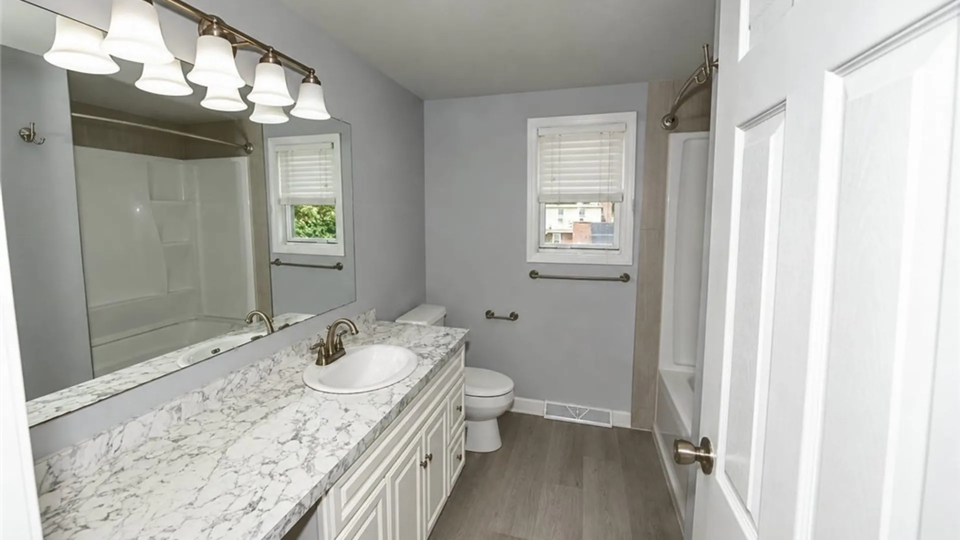 Property at 329 Summit Boulevard, North Tonawanda, NY 14120 13