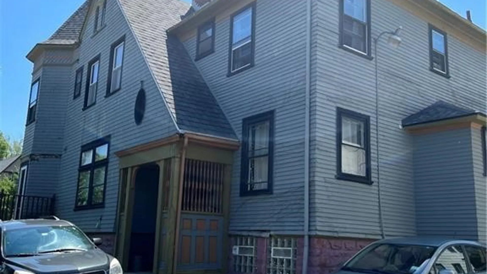 Property at 590 Richmond Avenue, Buffalo, NY 14222 3