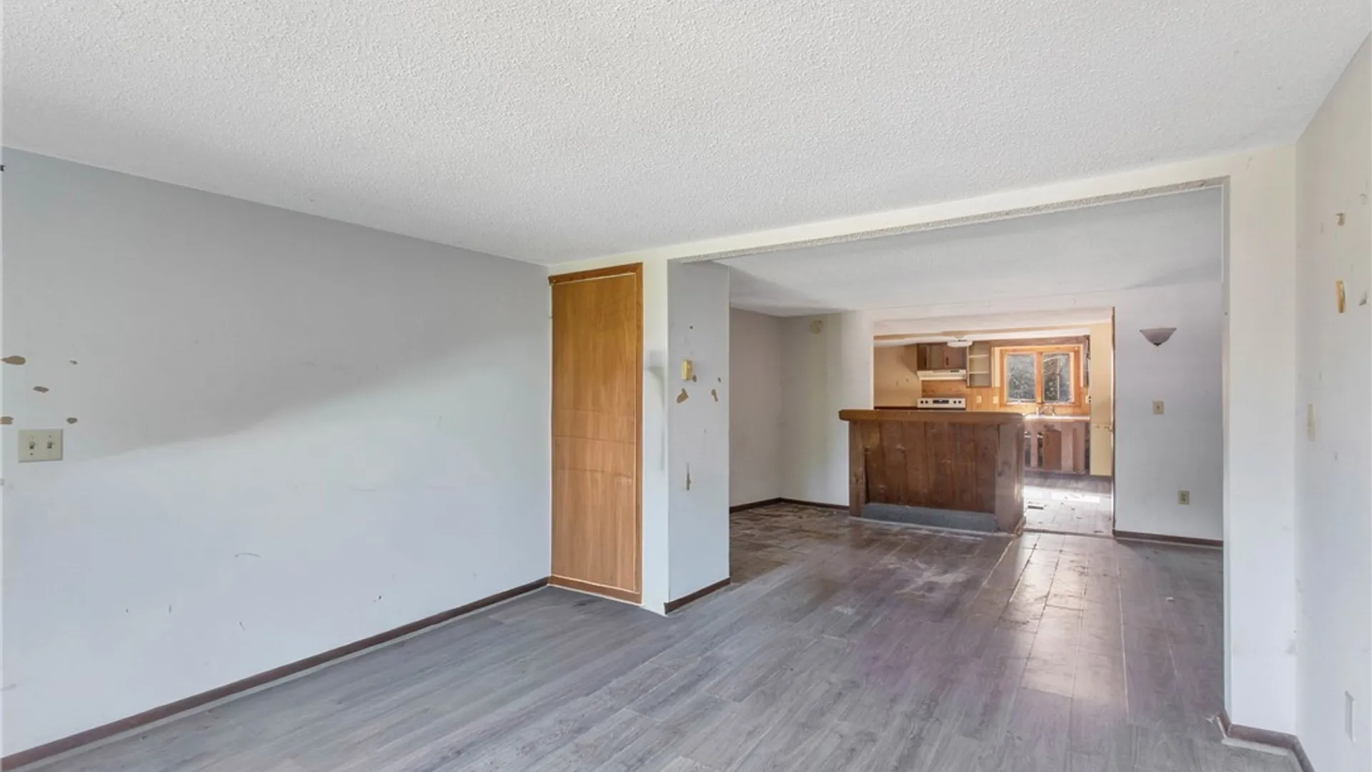 Property at 151 W 1st Street, Fulton, NY 13069 13