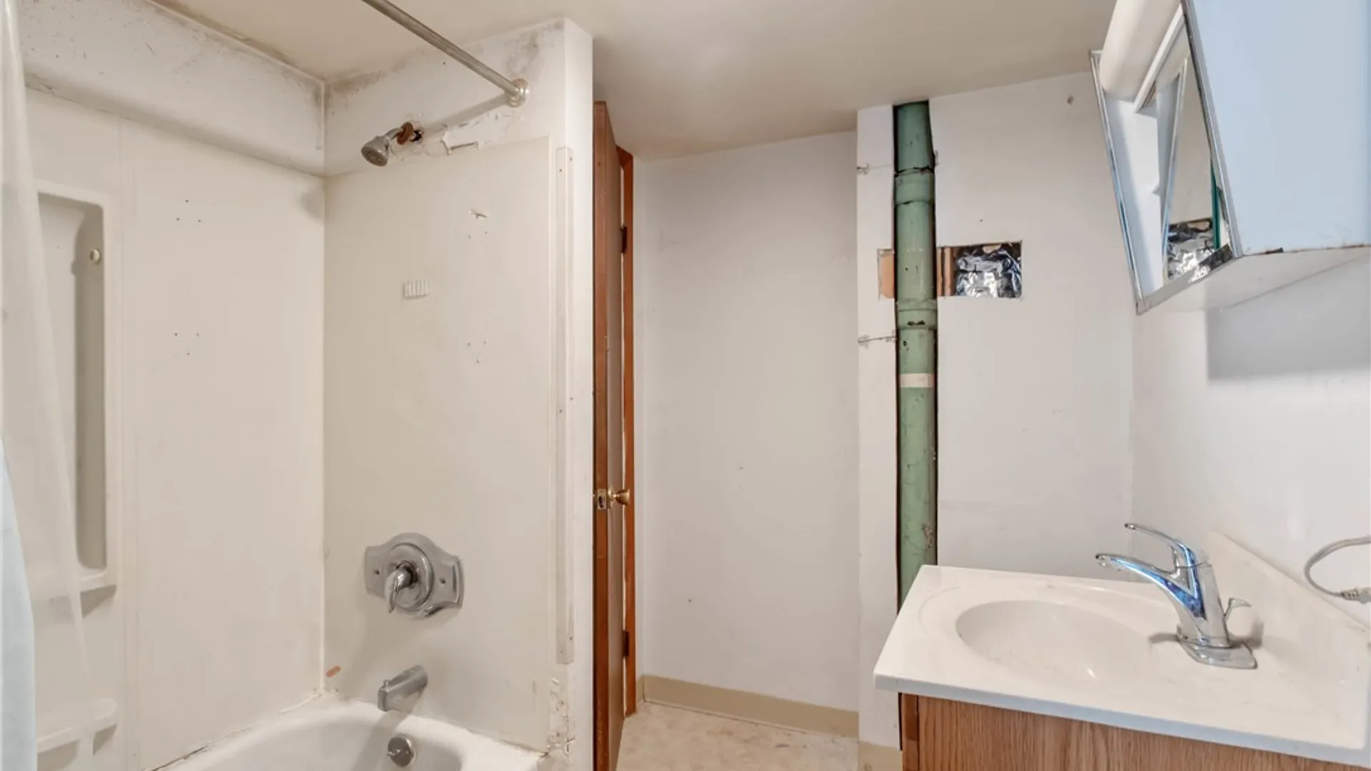 Property at 151 W 1st Street, Fulton, NY 13069 26