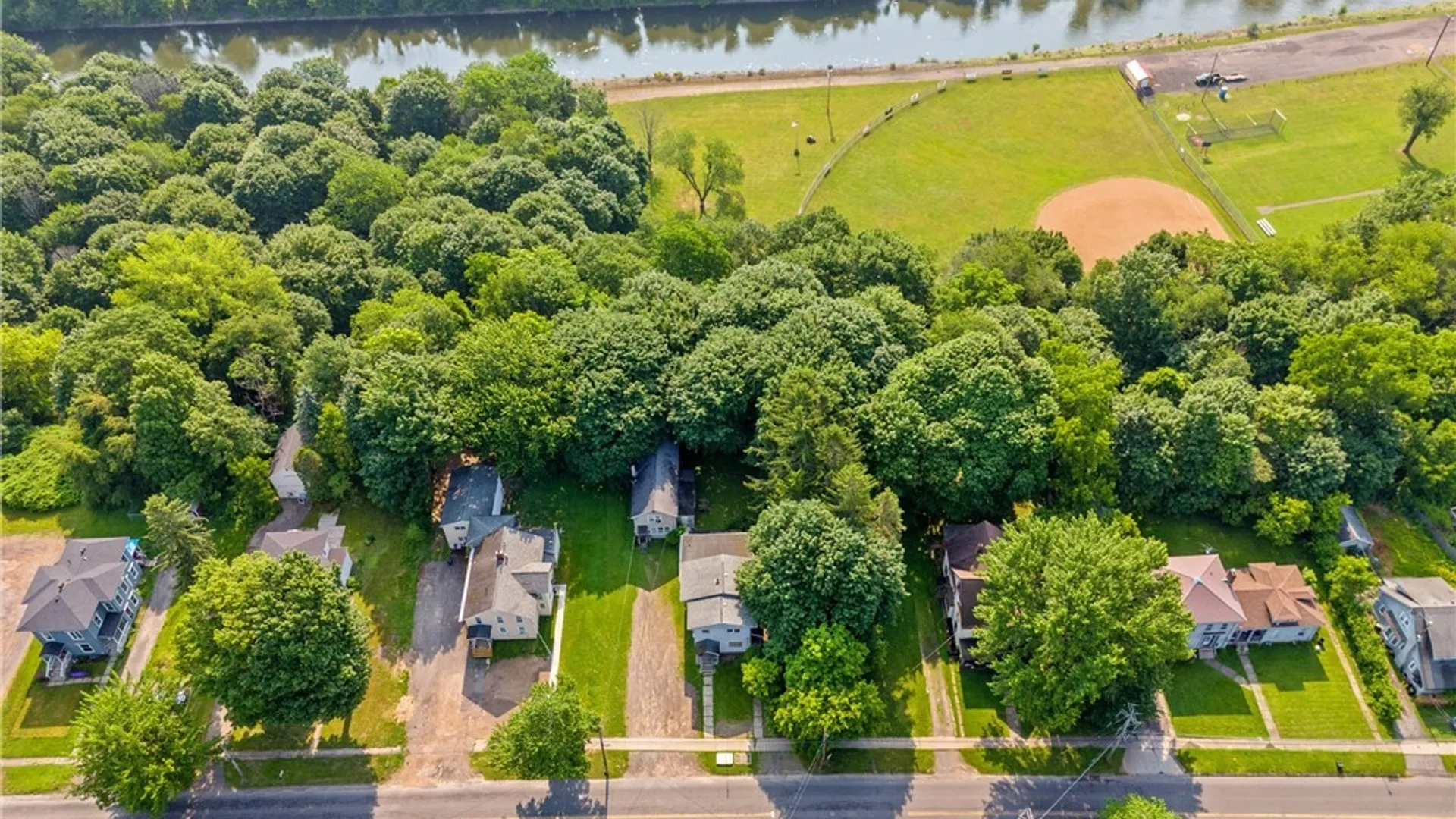 Property at 151 W 1st Street, Fulton, NY 13069 38