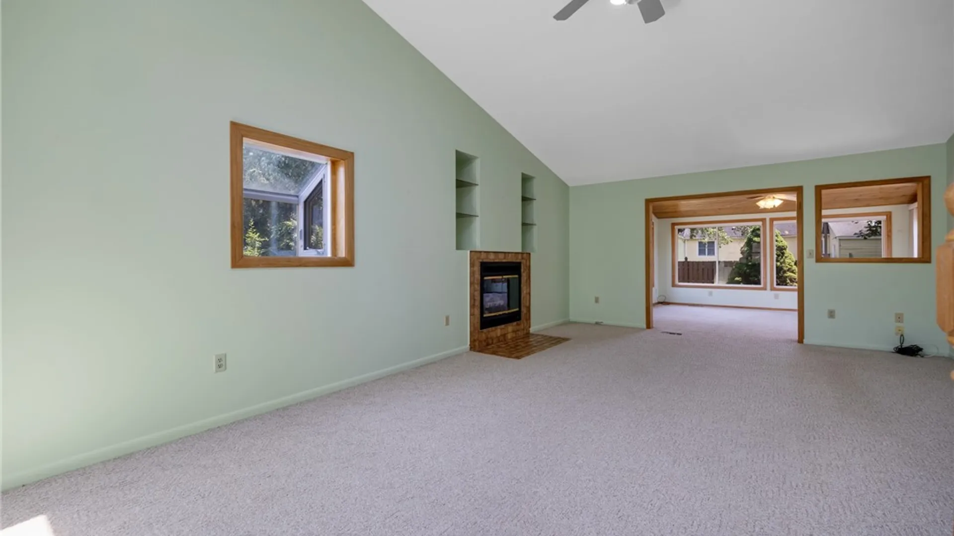 Property at 112 N Roosevelt Avenue, Salina, NY 13088 19