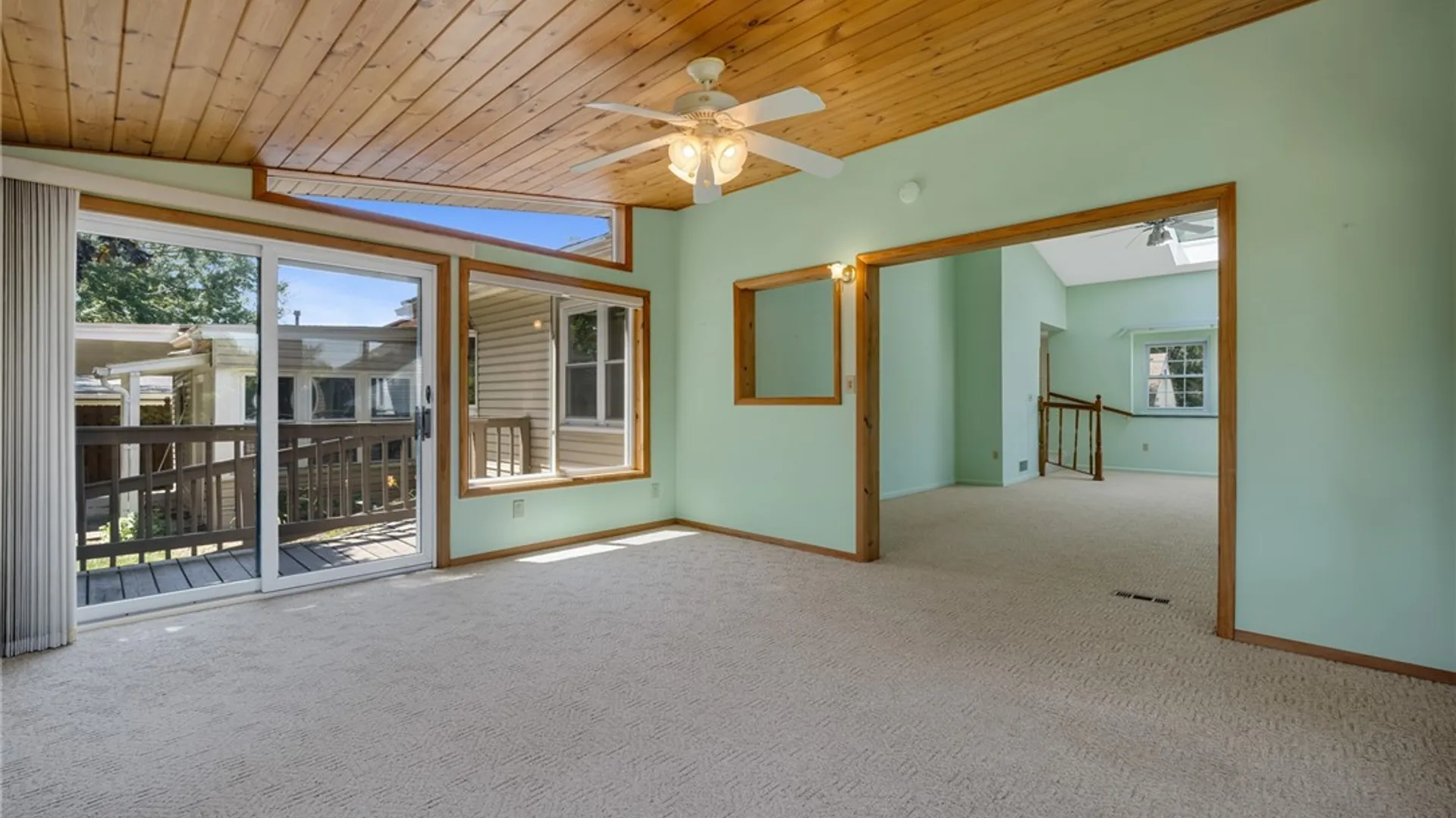 Property at 112 N Roosevelt Avenue, Salina, NY 13088 22