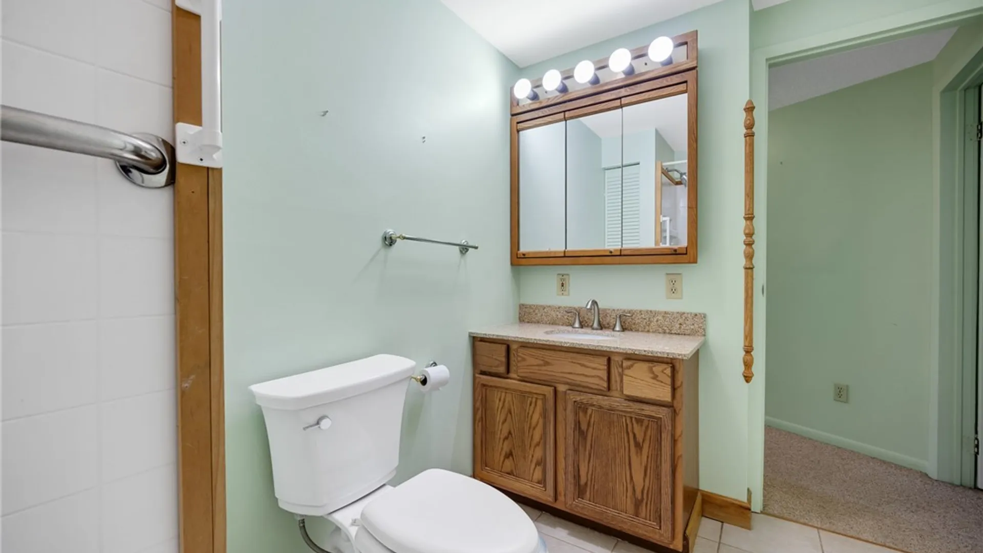 Property at 112 N Roosevelt Avenue, Salina, NY 13088 29