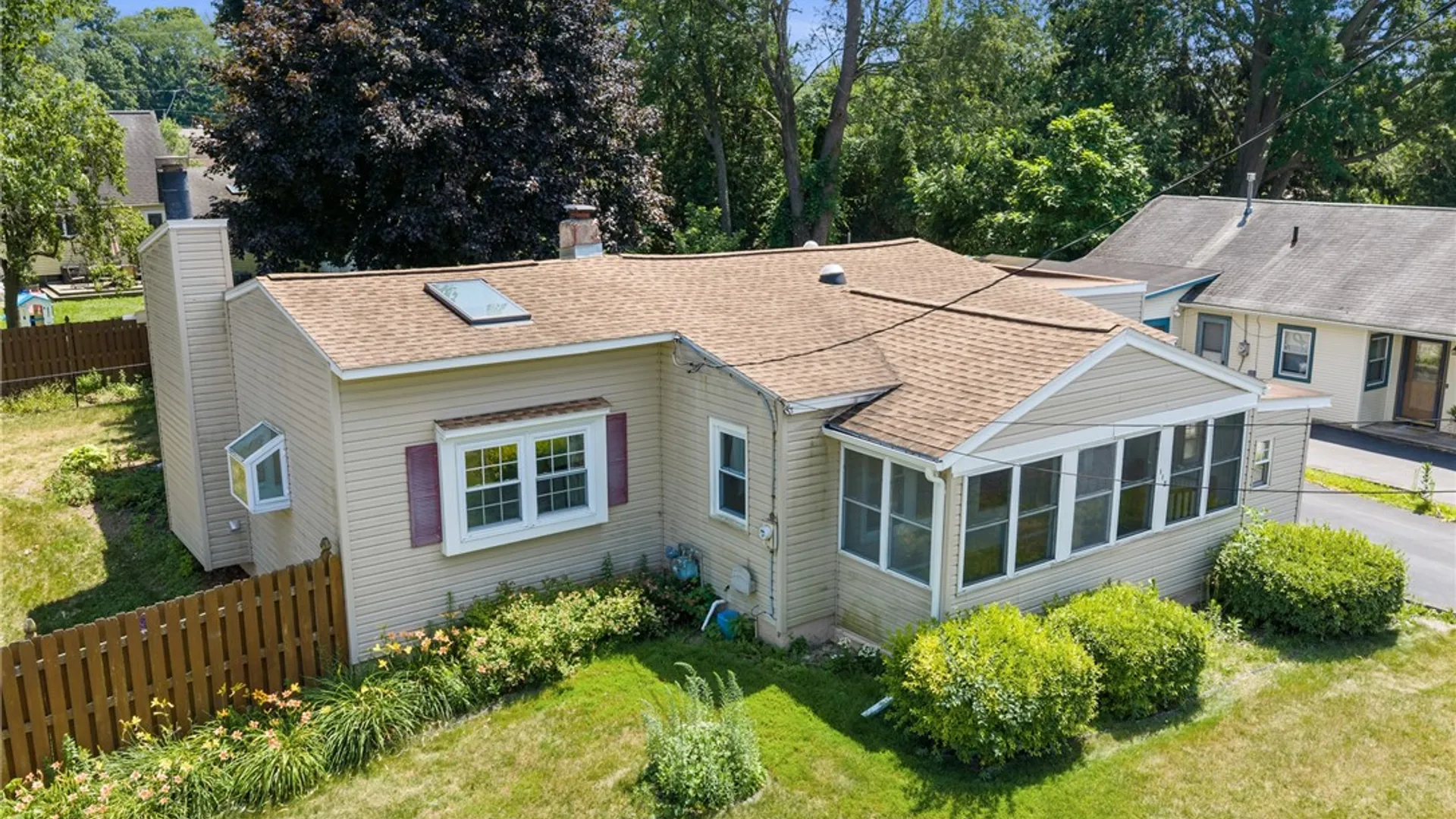 Property at 112 N Roosevelt Avenue, Salina, NY 13088 42
