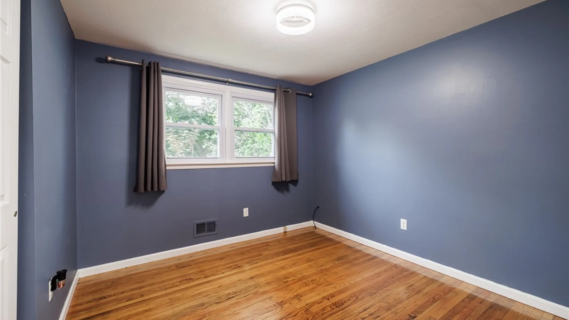 Property at 18 Ainsworth Lane, Gates, NY 14624 17