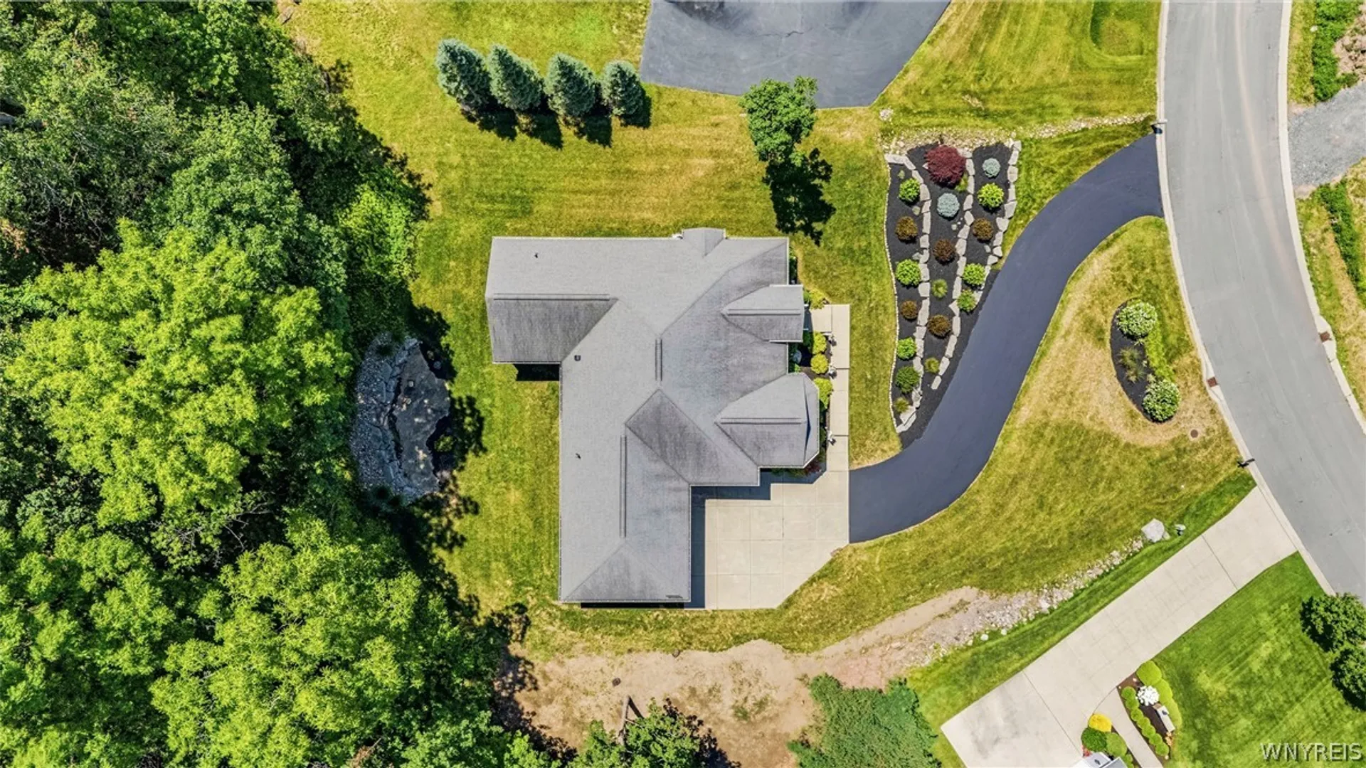 Property at 4933 Big Vista Drive, Lewiston, NY 14092 44