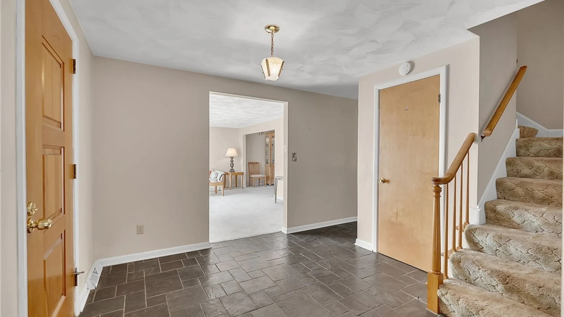 Property at 10 Crimson Lane, Elma, NY 14059 11