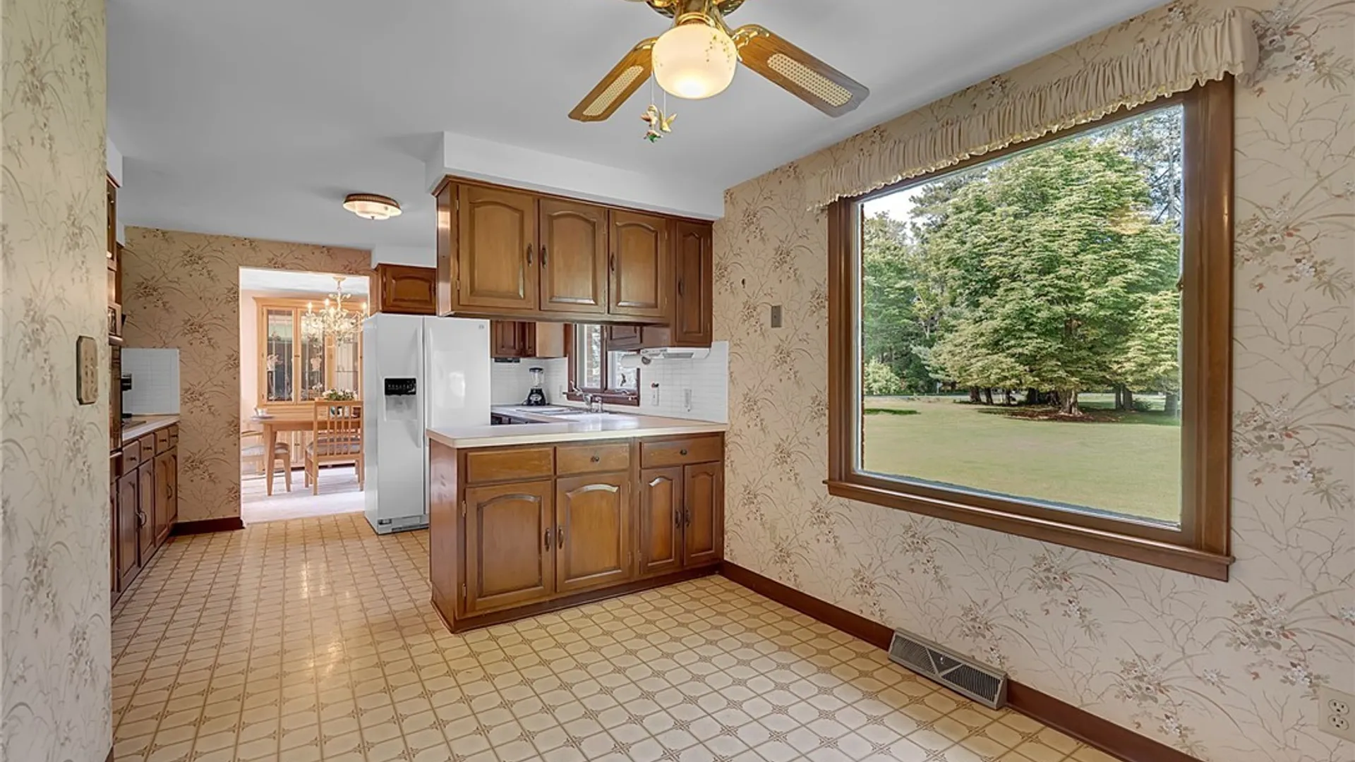 Property at 10 Crimson Lane, Elma, NY 14059 24