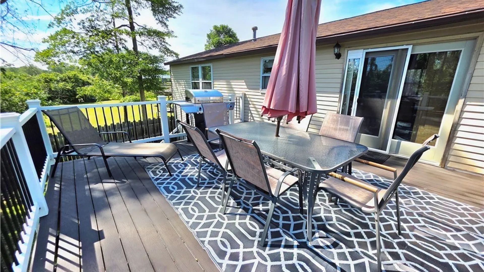 Property at 105 Winstead Circle, Manlius, NY 13116 21