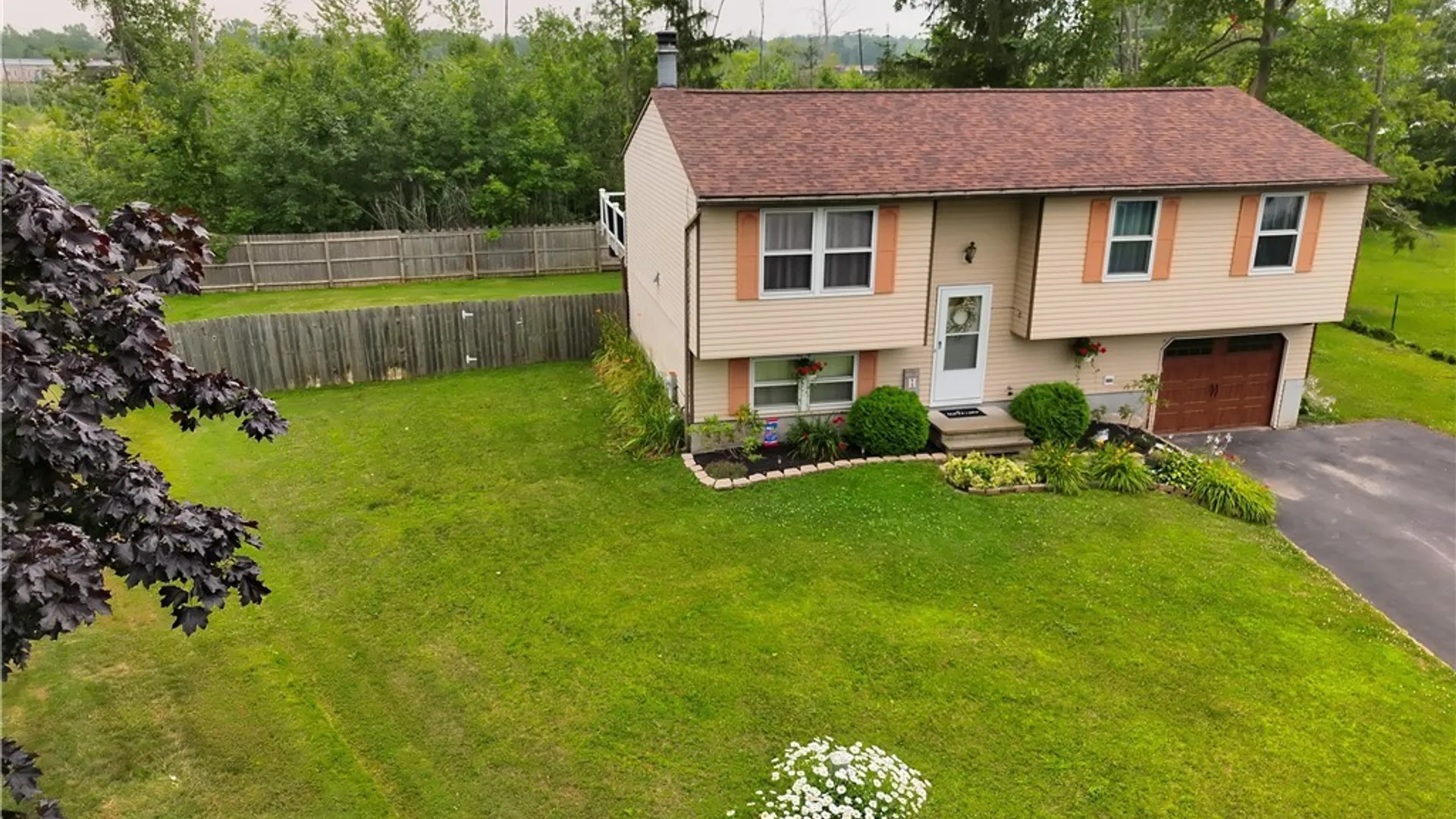 Property at 105 Winstead Circle, Manlius, NY 13116 28