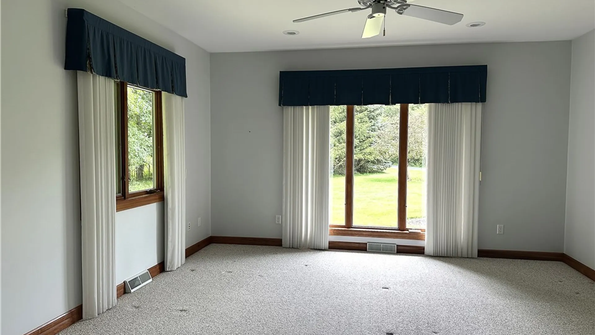 Property at 30 Meadowbrook Drive, Elma, NY 14059 23