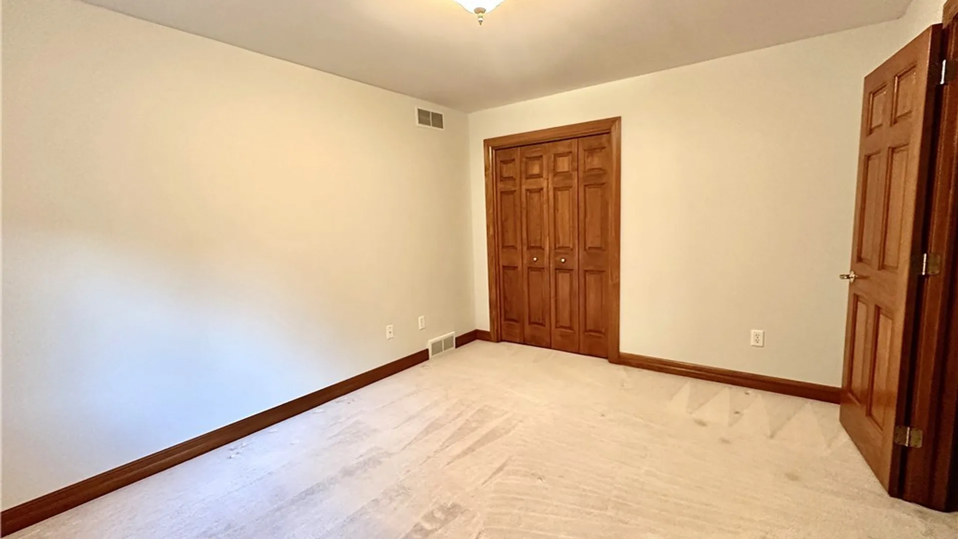 Property at 30 Meadowbrook Drive, Elma, NY 14059 30