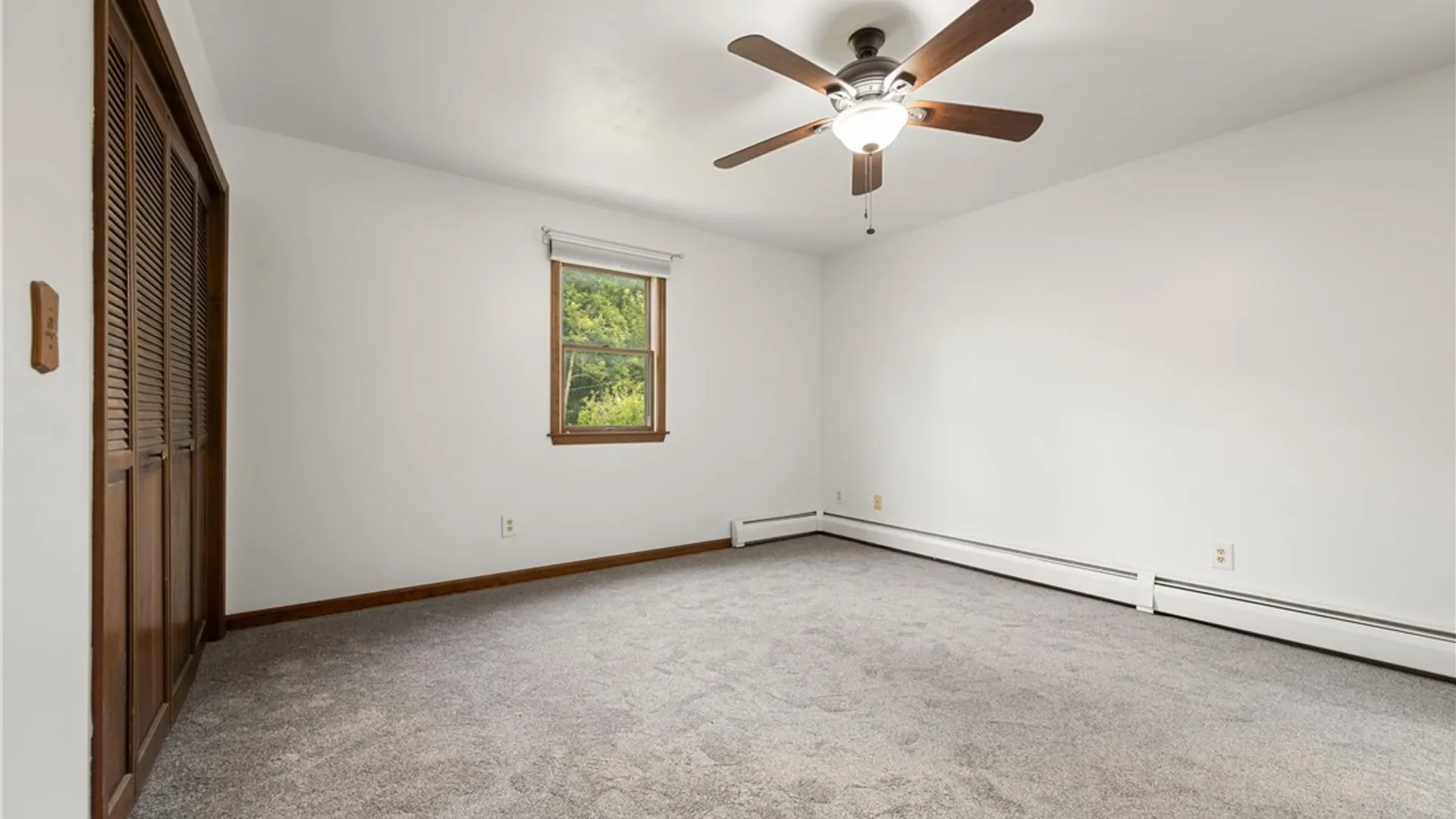 Property at 1 Butternut Road, New Hartford, NY 13413 26