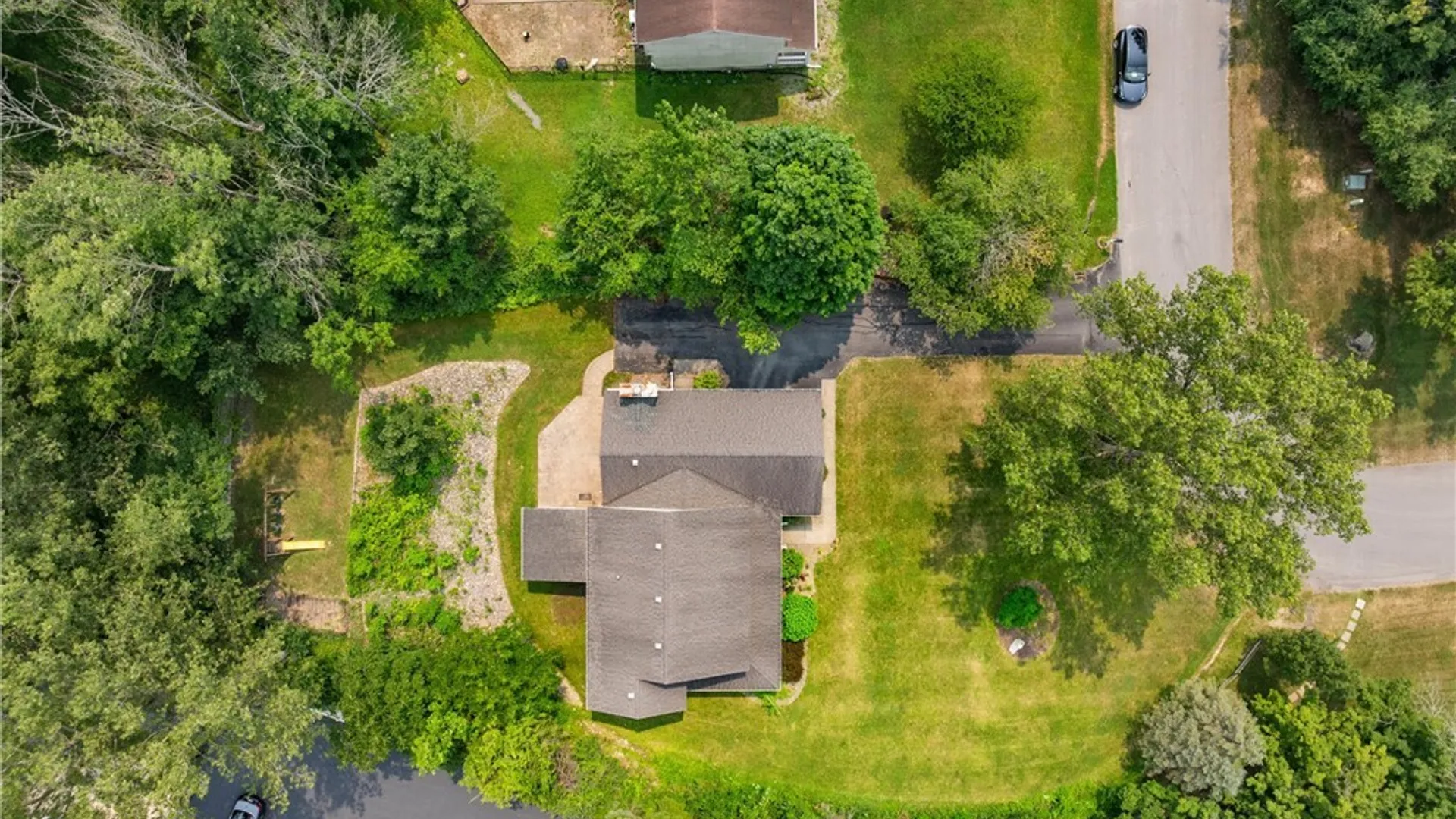 Property at 1 Butternut Road, New Hartford, NY 13413 48