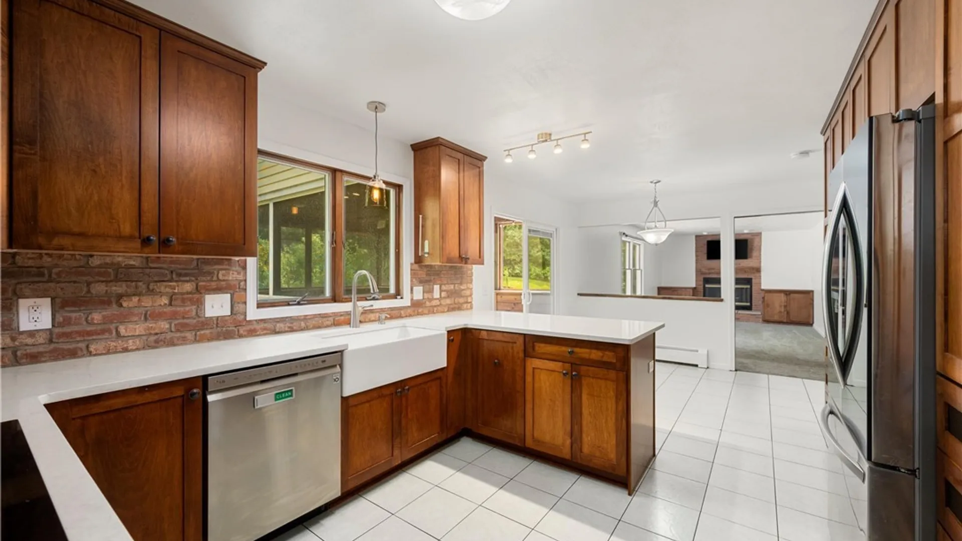 Property at 1 Butternut Road, New Hartford, NY 13413 7