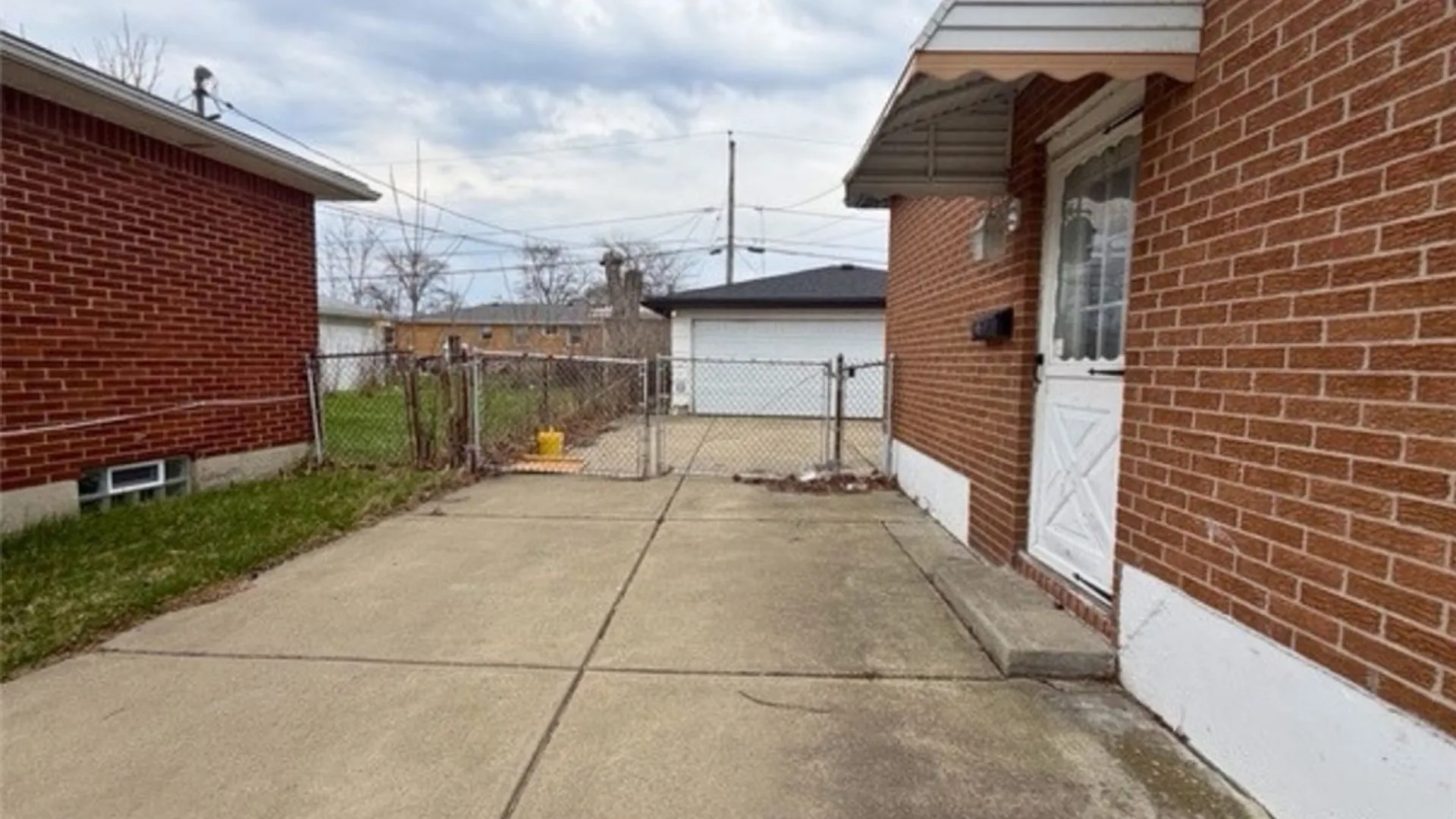 Property at 4849 N Bailey Avenue, Amherst, NY 14226 13