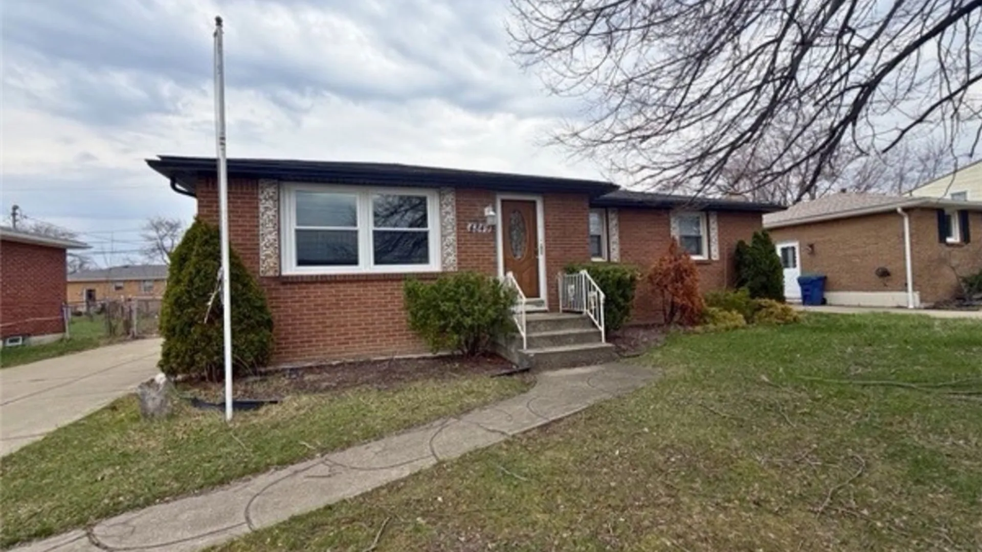 Property at 4849 N Bailey Avenue, Amherst, NY 14226 2