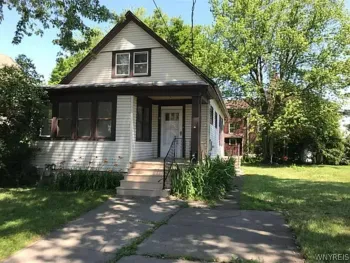 40 Edgewood Place, Lackawanna, NY 14218