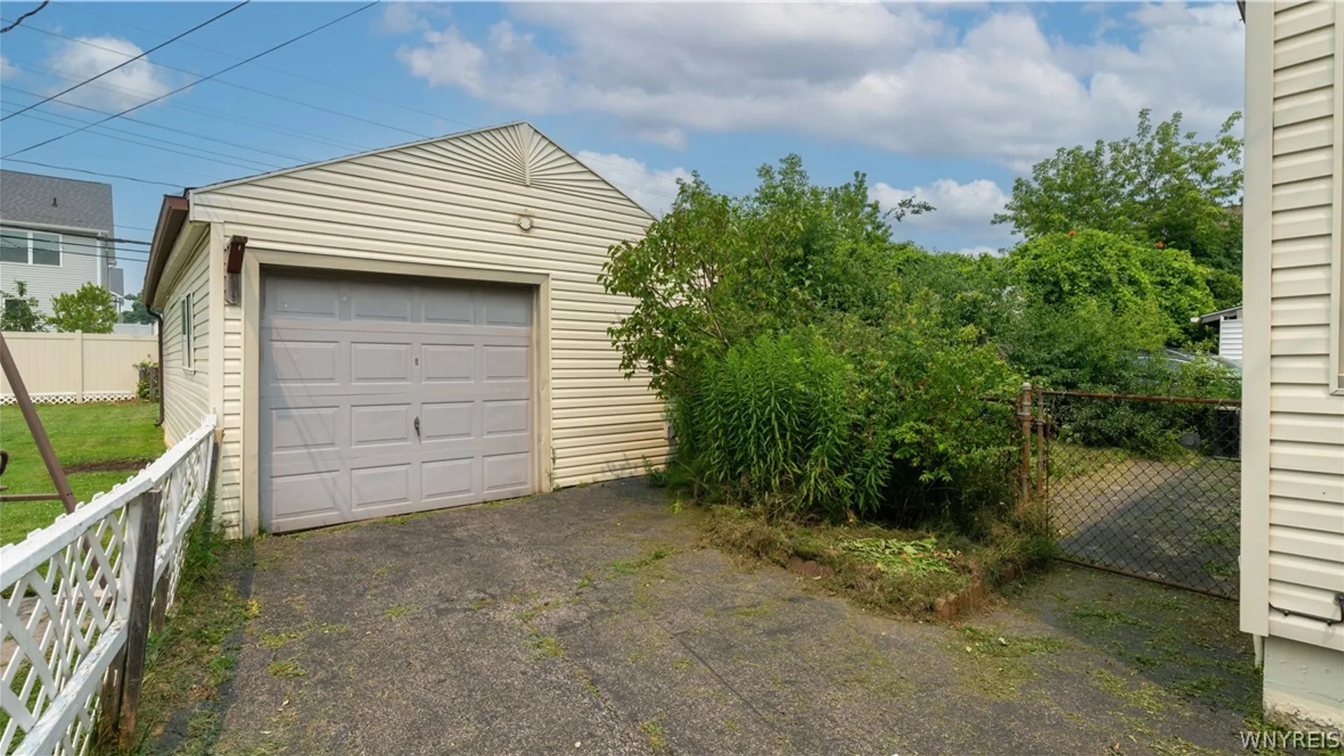Property at 358 Taunton Place, Buffalo, NY 14216 27